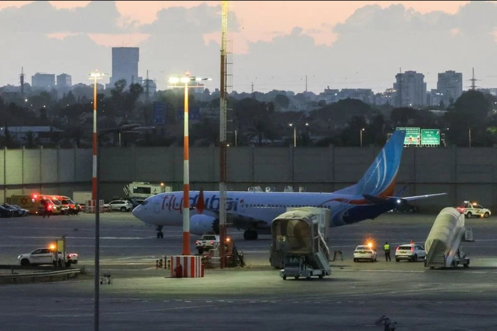 Passengers Describe Chaos After Knife Attack in Cockpit on Flydubai Flight