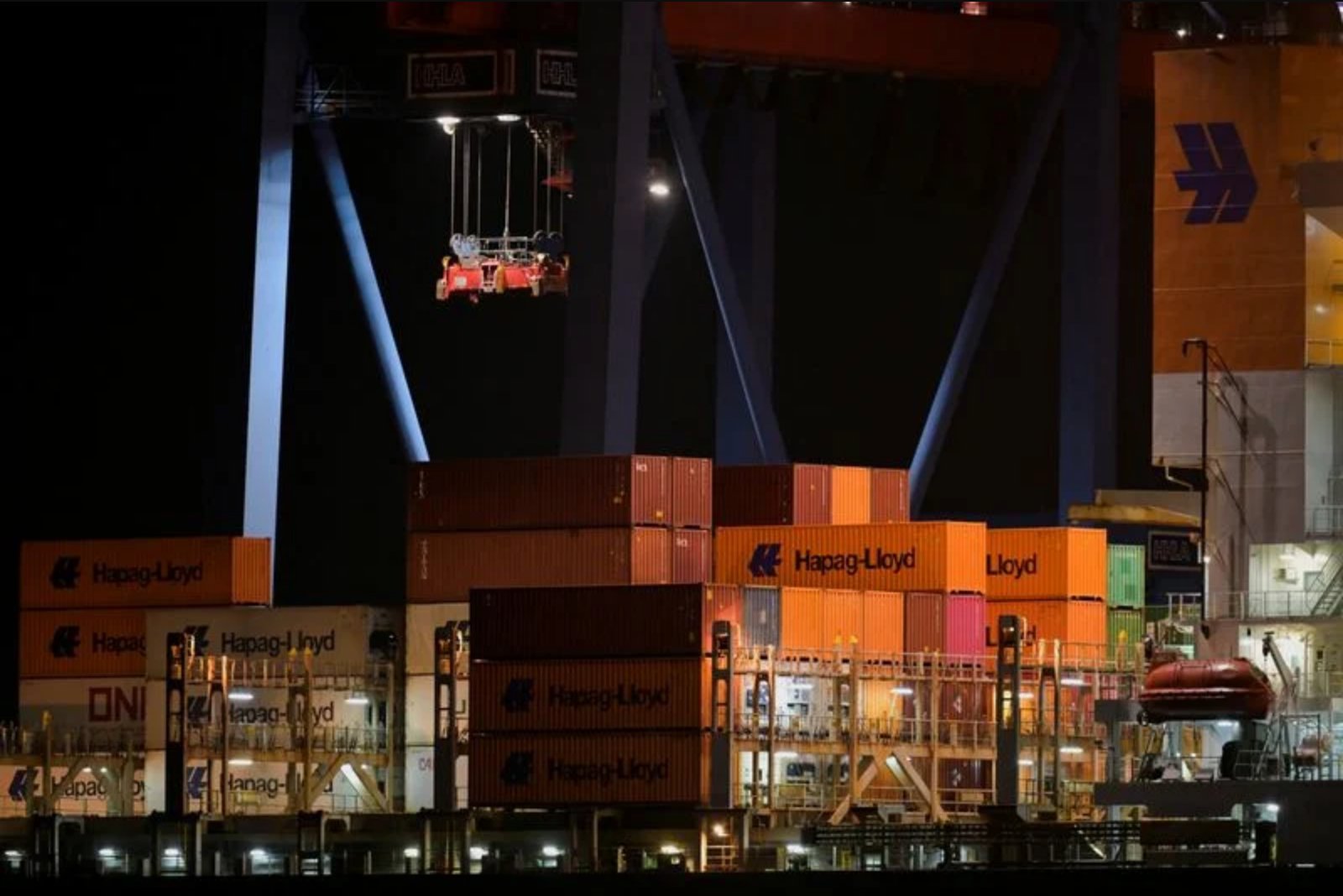 EU lawmaker rejects U.S. proposal for fresh tariffs on European goods as 'unacceptable'