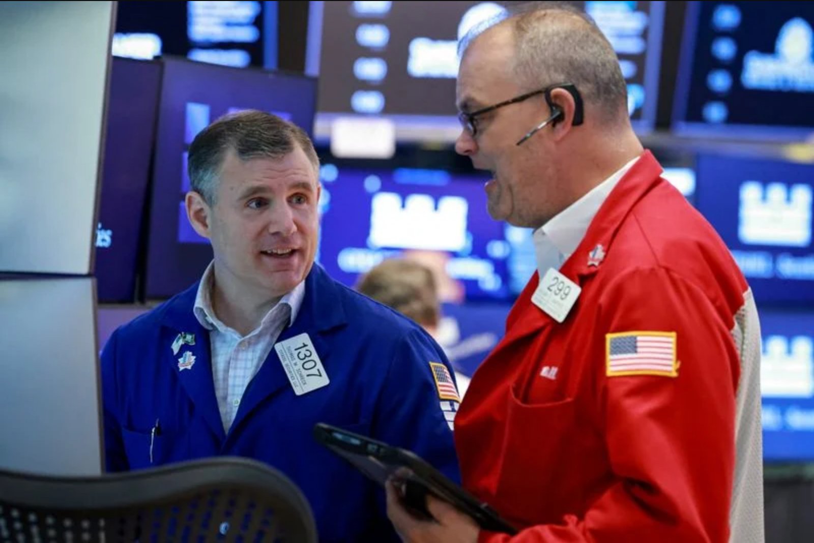 Inflows into U.S. Equity Funds Jump as Tech Earnings Support AI-Linked Rally