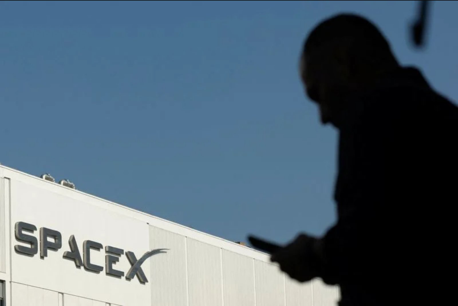 Short Interest in SpaceX Surges After Post-IPO Pullback