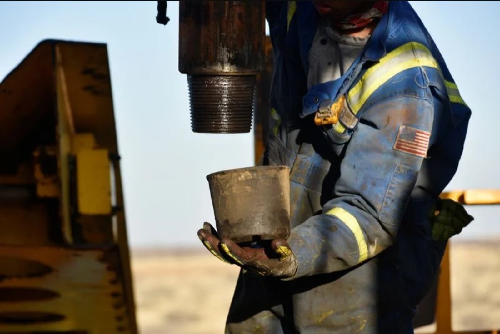WTI Crude Encounters Intense Resistance at $95.60–$97.73; Market Stalls at $93.98