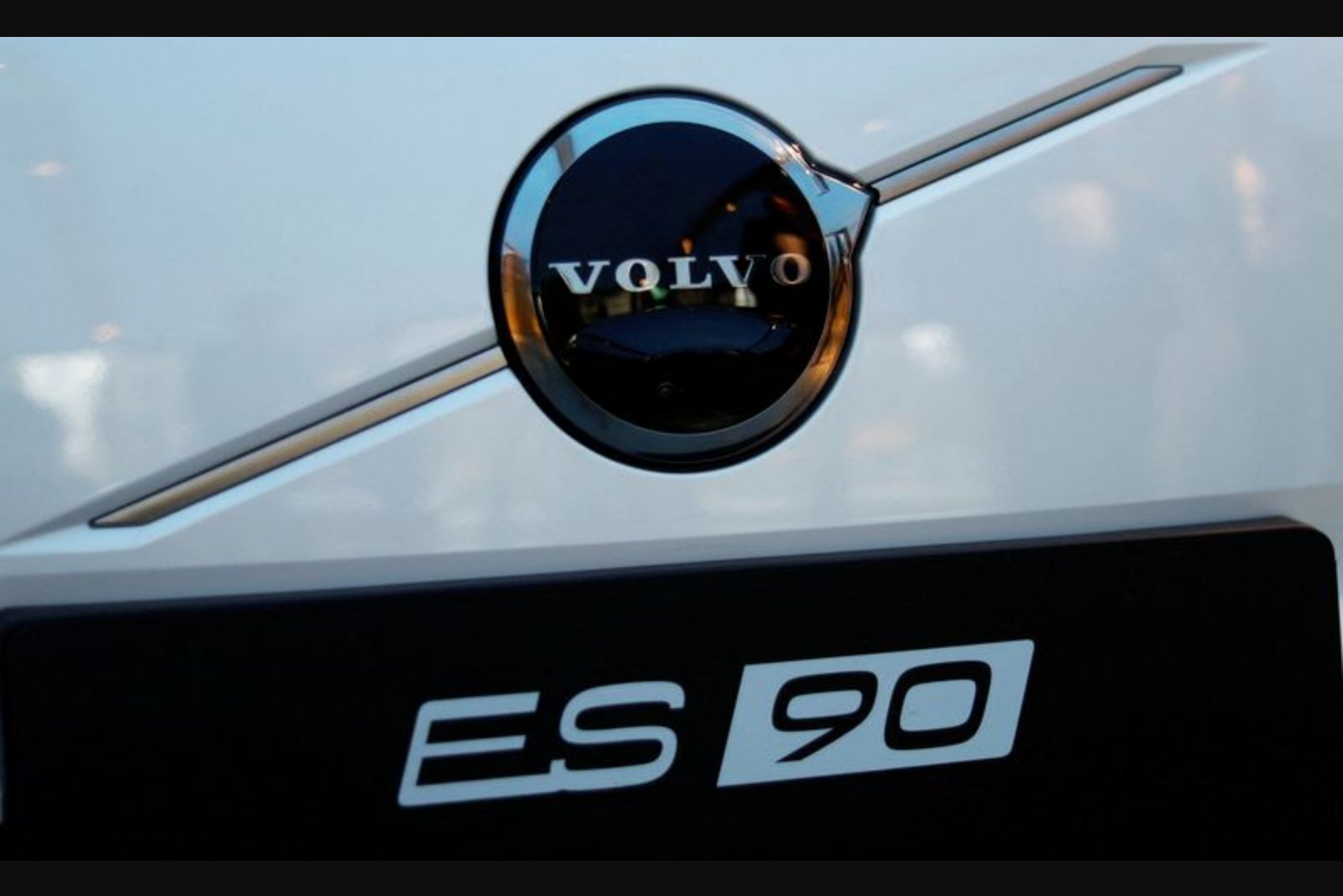U.S. Grants Volvo Cars Specific Authorization to Continue Selling Vehicles with Chinese Connected Technology