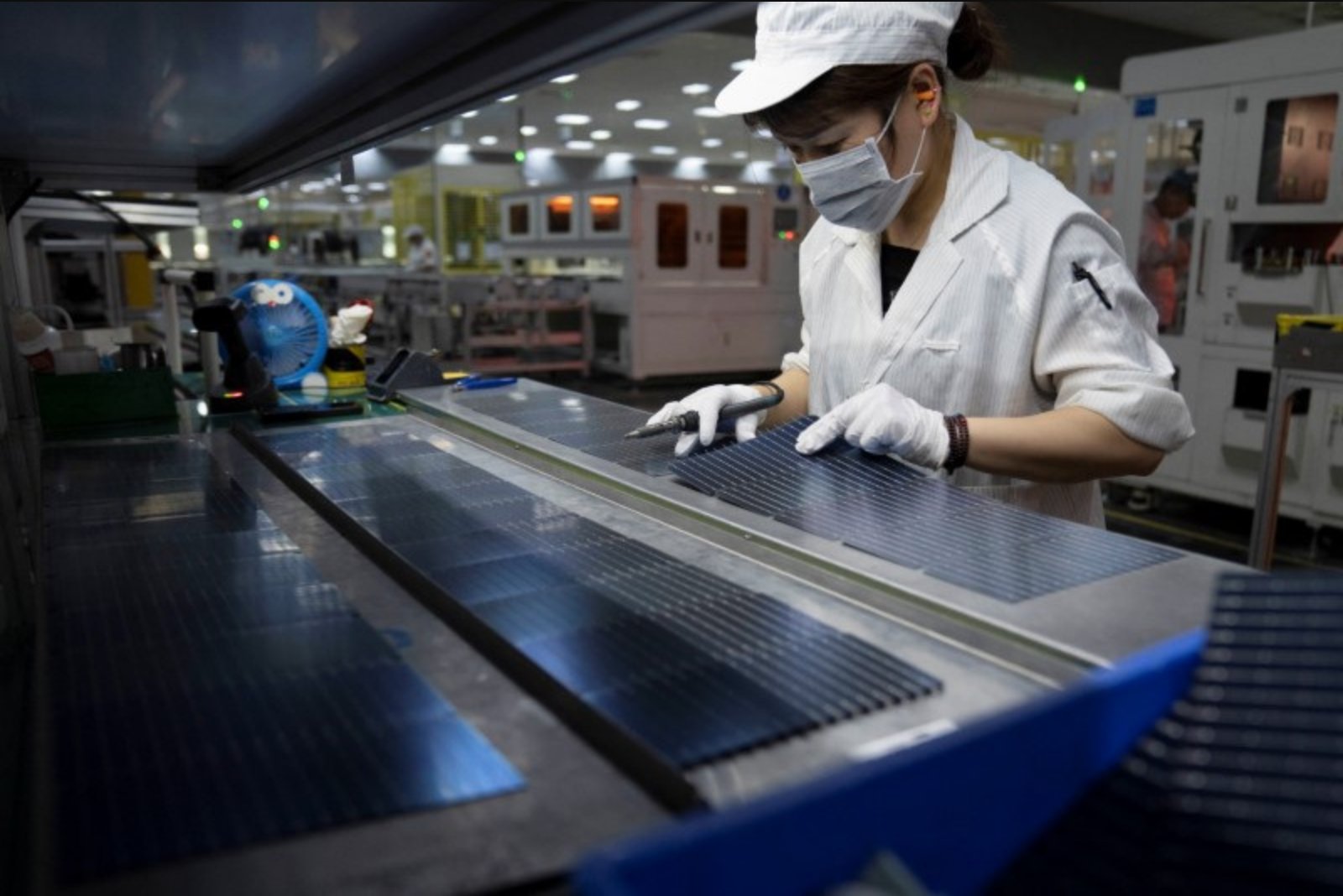 China Economic Momentum Falters as Industrial Output and Retail Sales Miss Targets