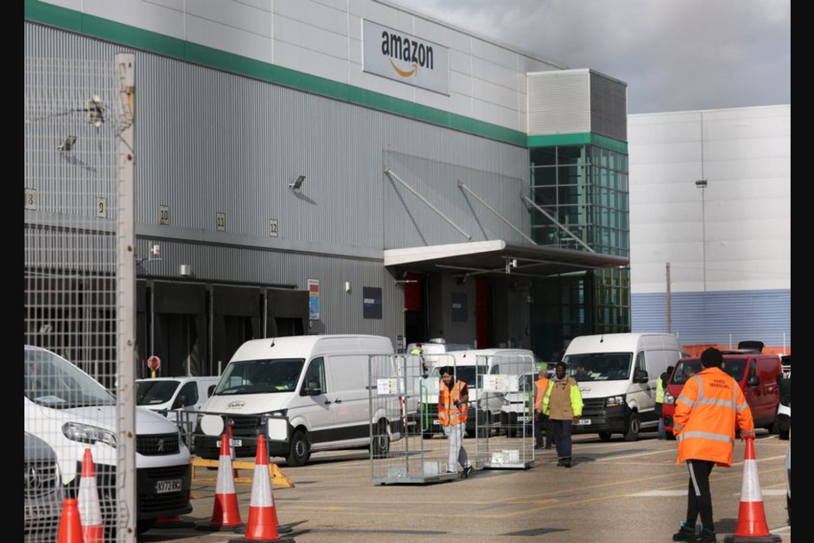 Amazon Invests Over £15 Billion in UK During 2025, Maintains Pace Toward £40 Billion Goal