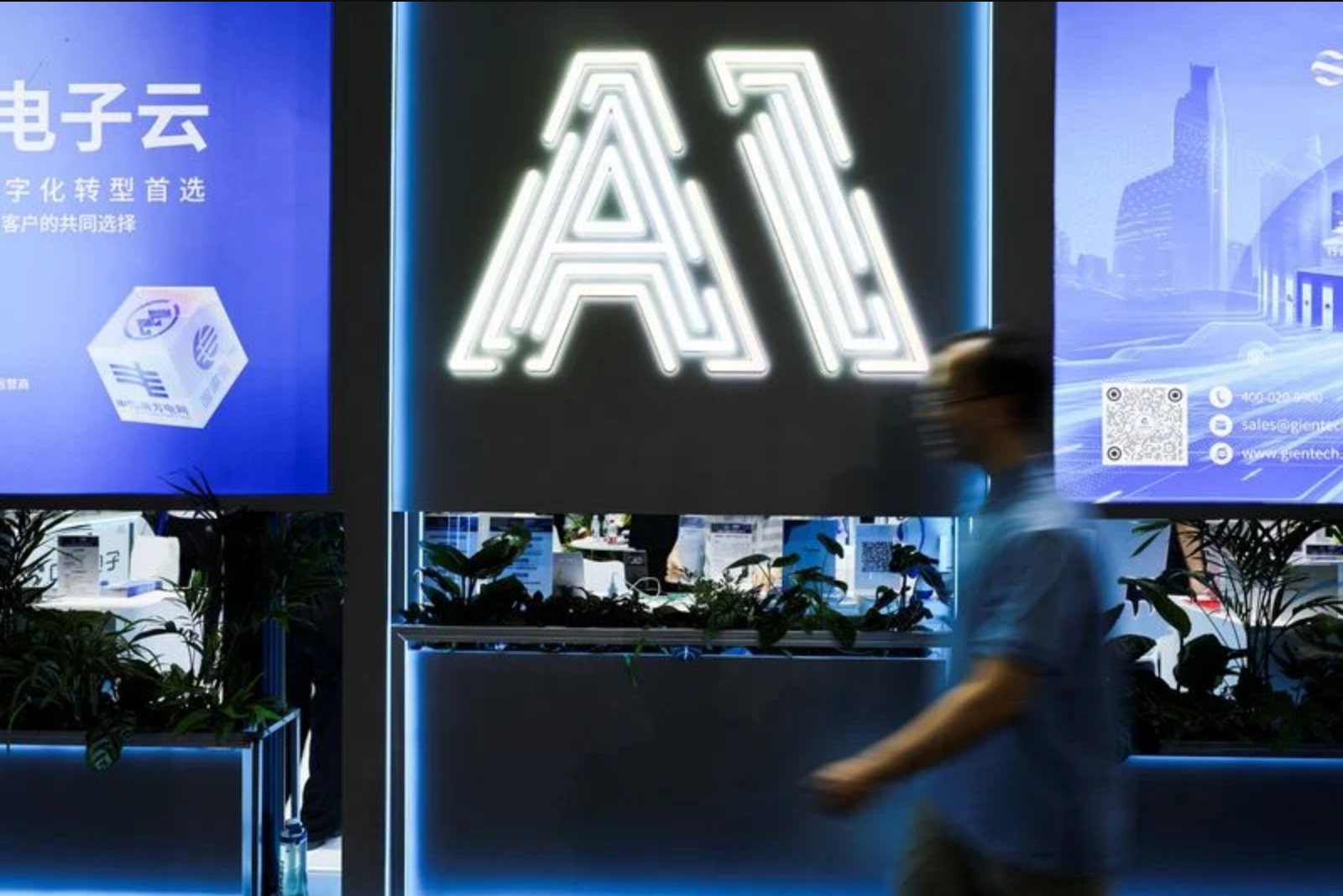 Markets Weigh AI Momentum Against Middle East Tensions as Energy Concerns Rise