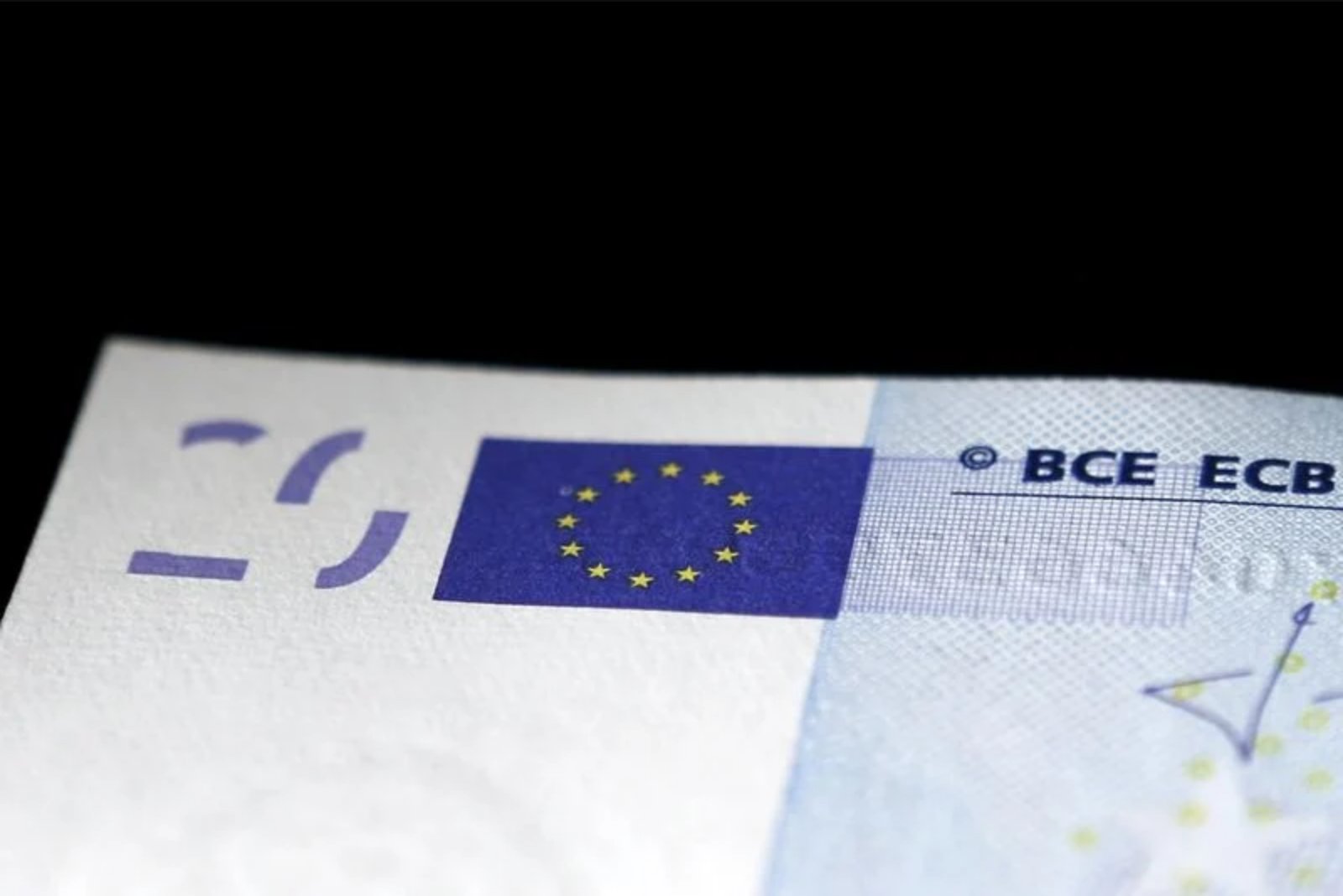 Eurozone bond yields pull back as ECB commentary and Hormuz traffic ease jitters