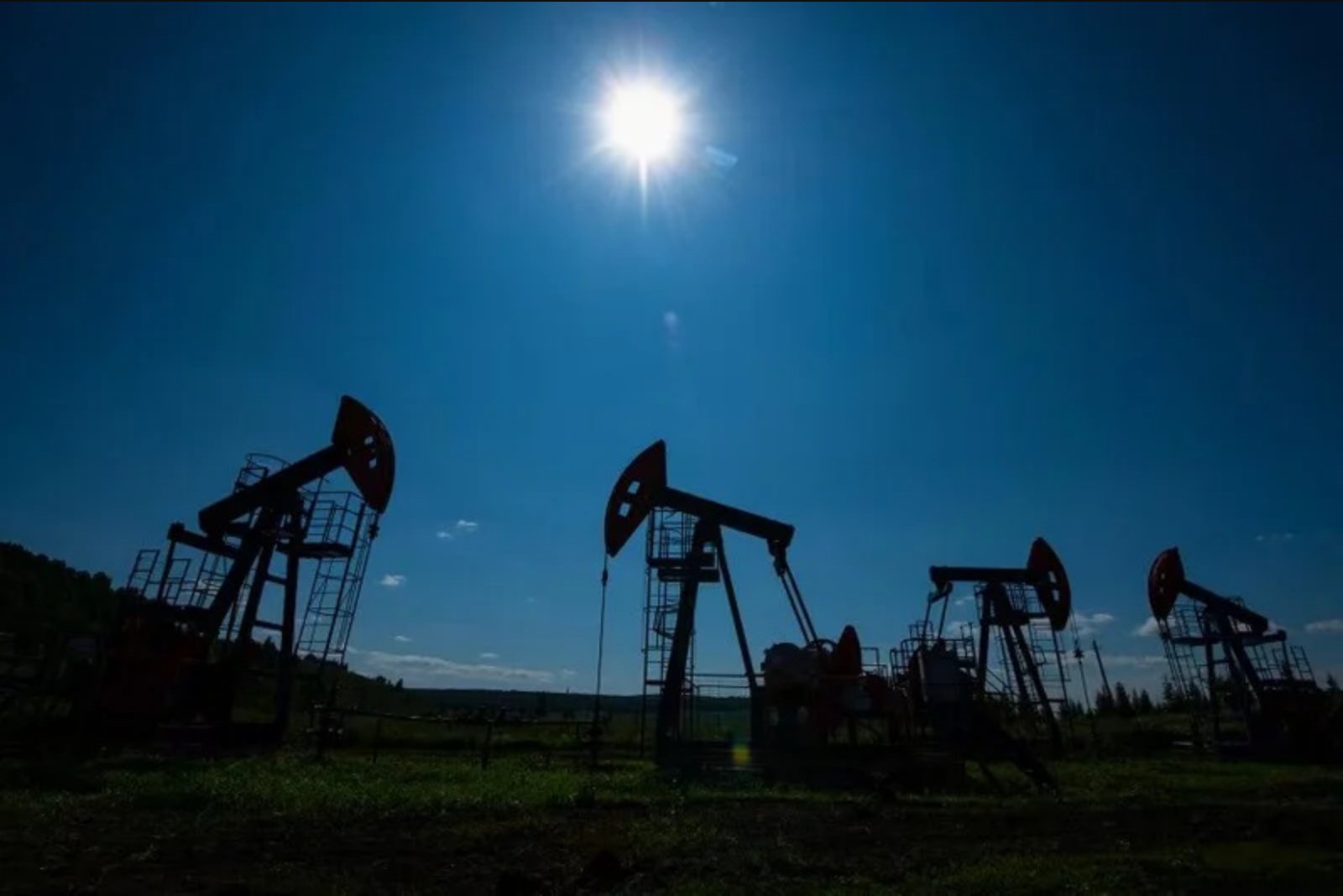 White House Moves to Bar Certain Foreign Equipment from U.S. Power Grid