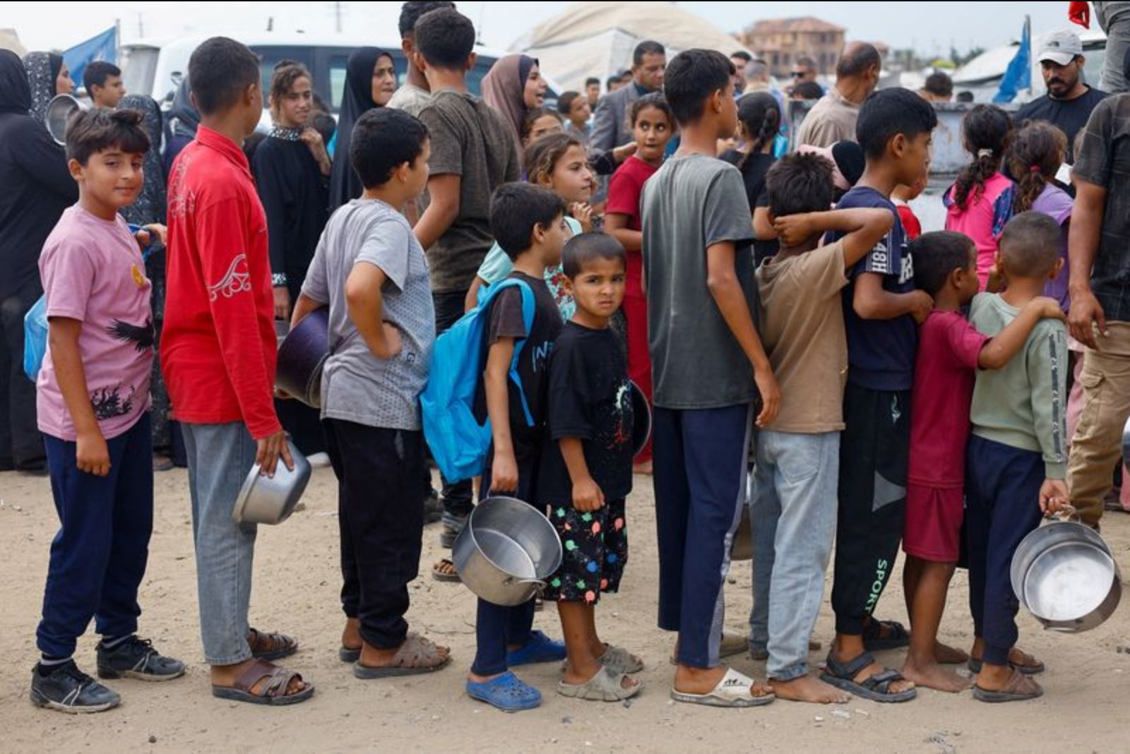 WFP Reduces Gaza Food Assistance, Leaving Half a Million Without Monthly Support