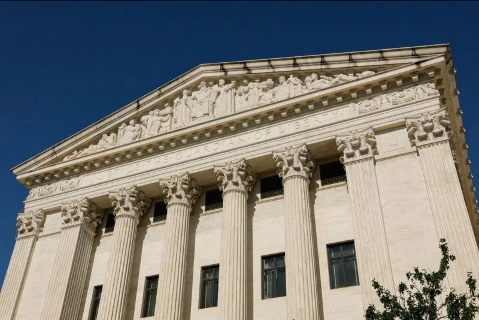 High-Stakes Docket: The Supreme Court’s Major Cases and Market Implications