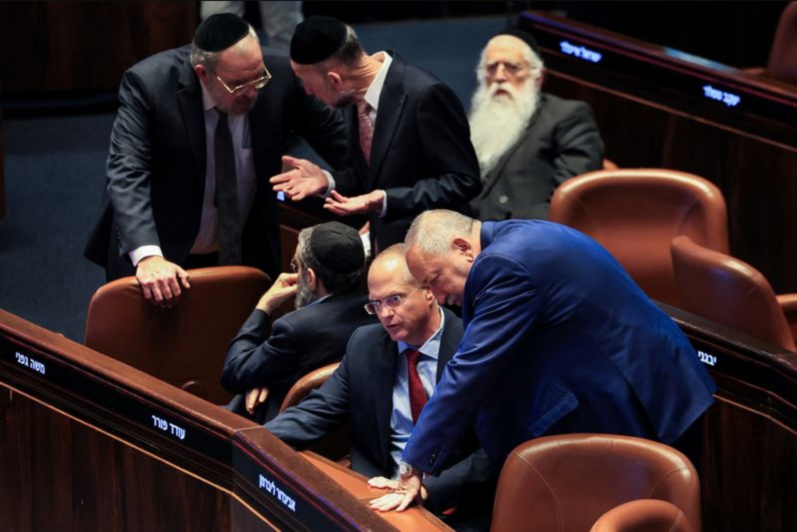 Knesset majority backs motion to dissolve parliament, moving Israel toward possible early election