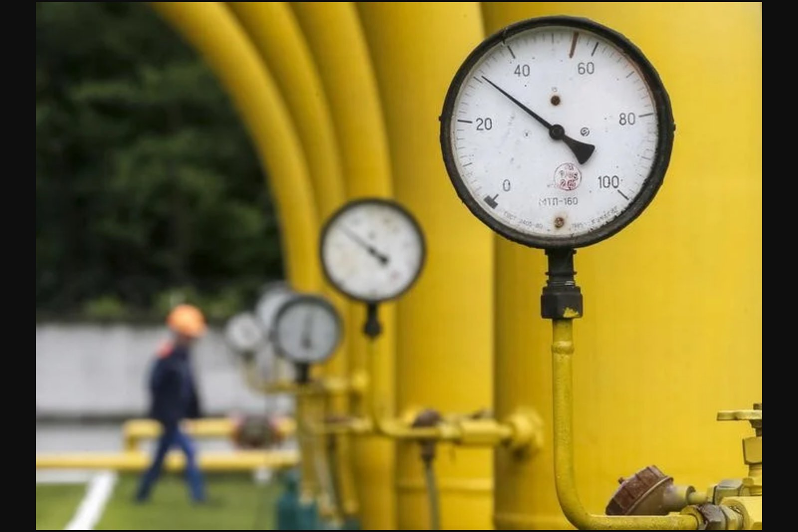 European Gas Climbs to One-Month High After Iran Announces Strait of Hormuz Closure