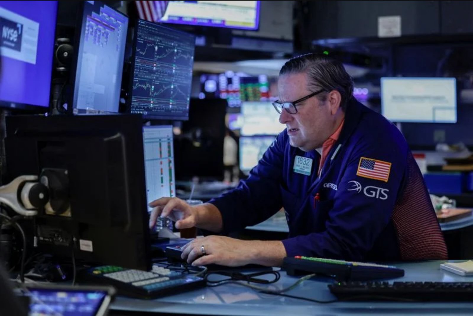 Big Bond Moves Rattle Markets as Washington Scrambles for Relief