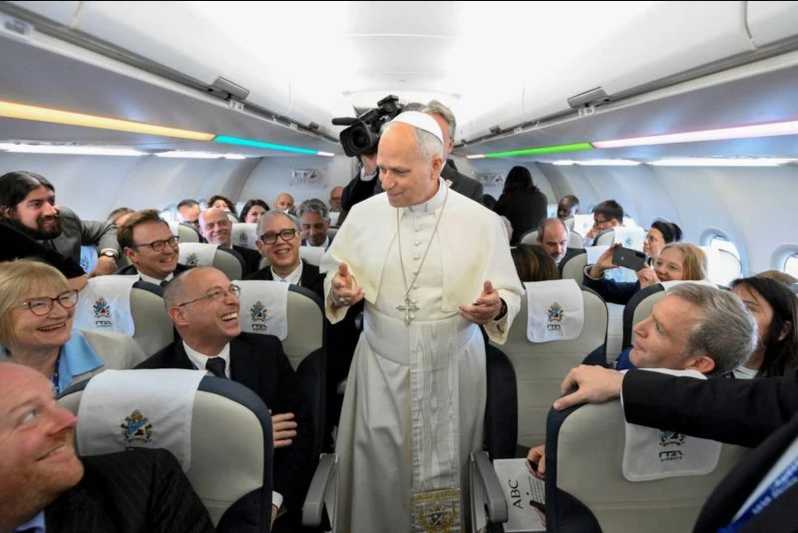 Pope Leo to Back U.S. at World Cup; Personal Ties Shape His Fandom