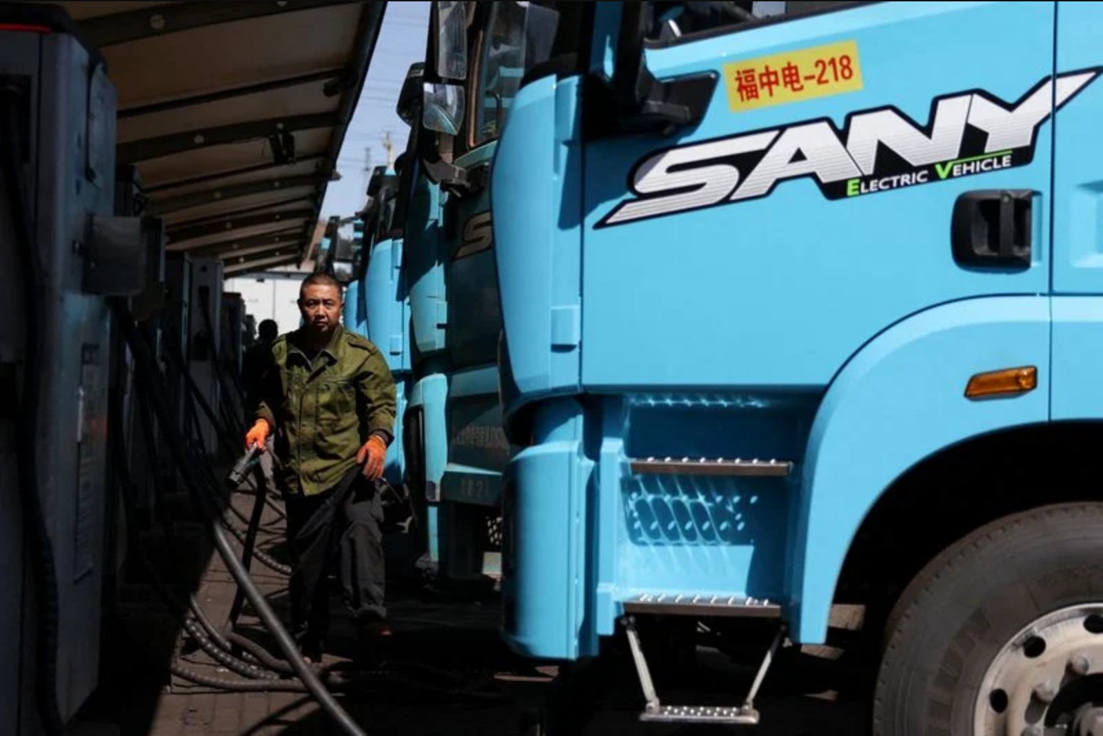 Iran conflict accelerates Asian demand for Chinese electric trucks
