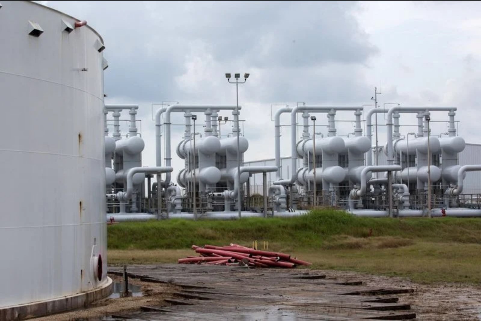 U.S. Strategic Petroleum Reserve Nears Practical Limits as Iran Conflict Continues