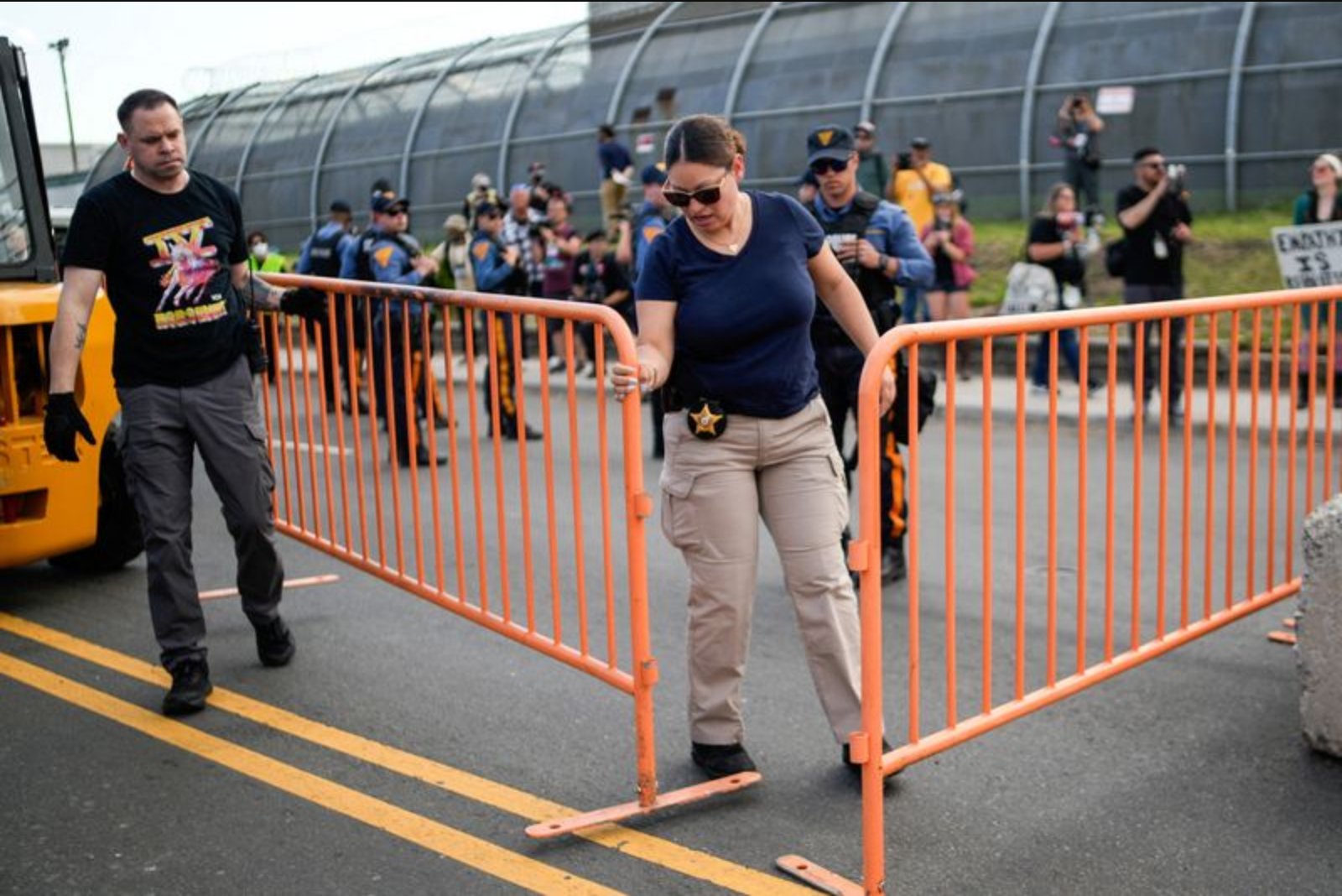 New Jersey Deploys State Police to Manage Protests Outside Newark Migrant Lockup