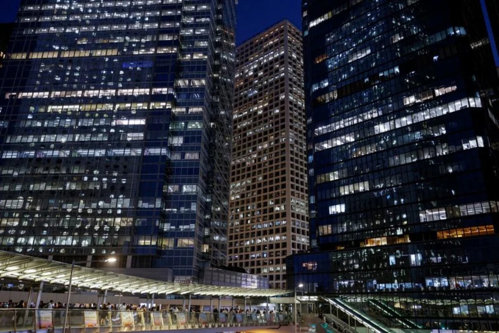 Beijing’s Tightening on Cross-Border Investment Clouds Hong Kong’s Offshore Financial Business