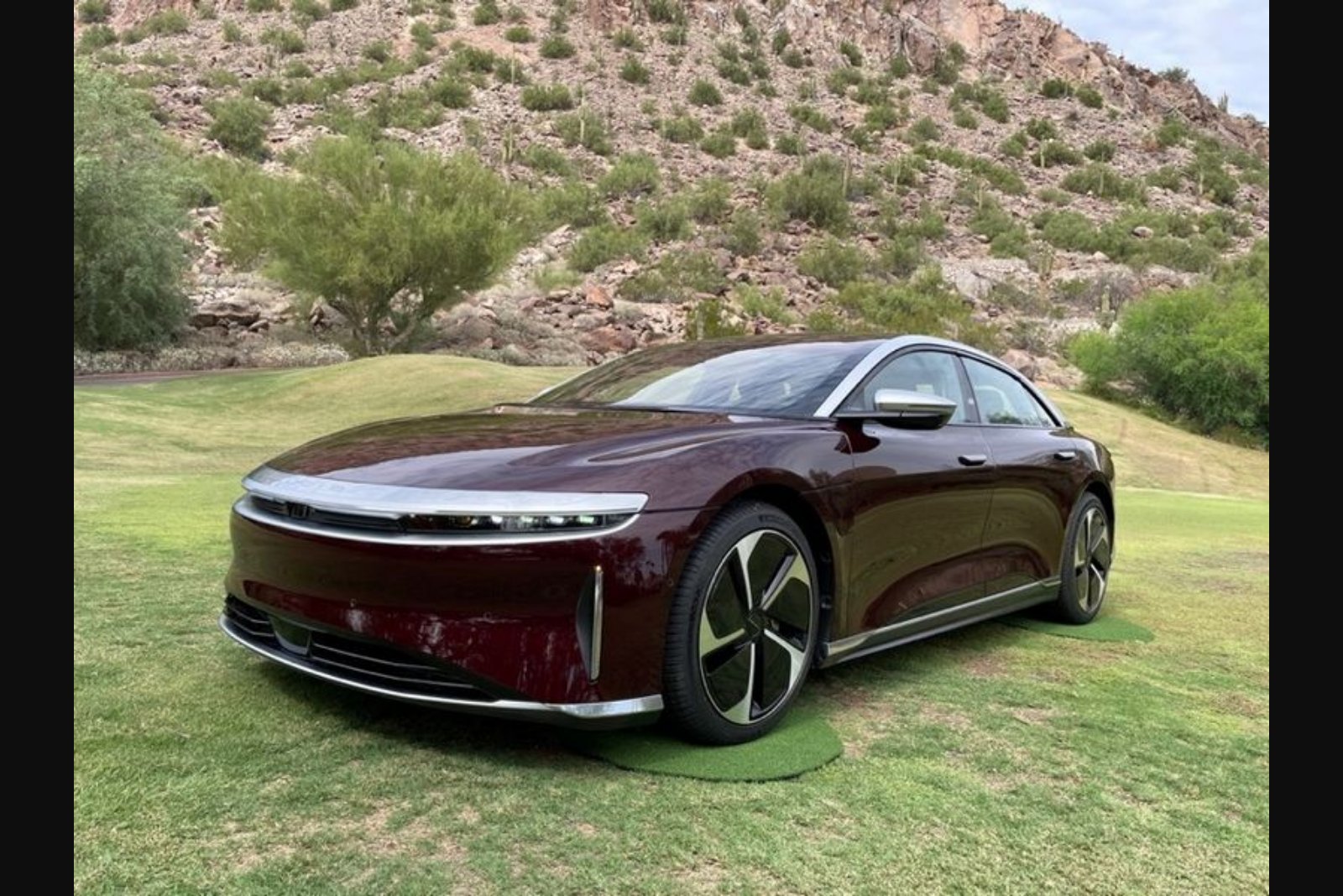 Lucid to Recall 2,039 U.S. Vehicles After Inverter-Related Drive Power Loss Reported