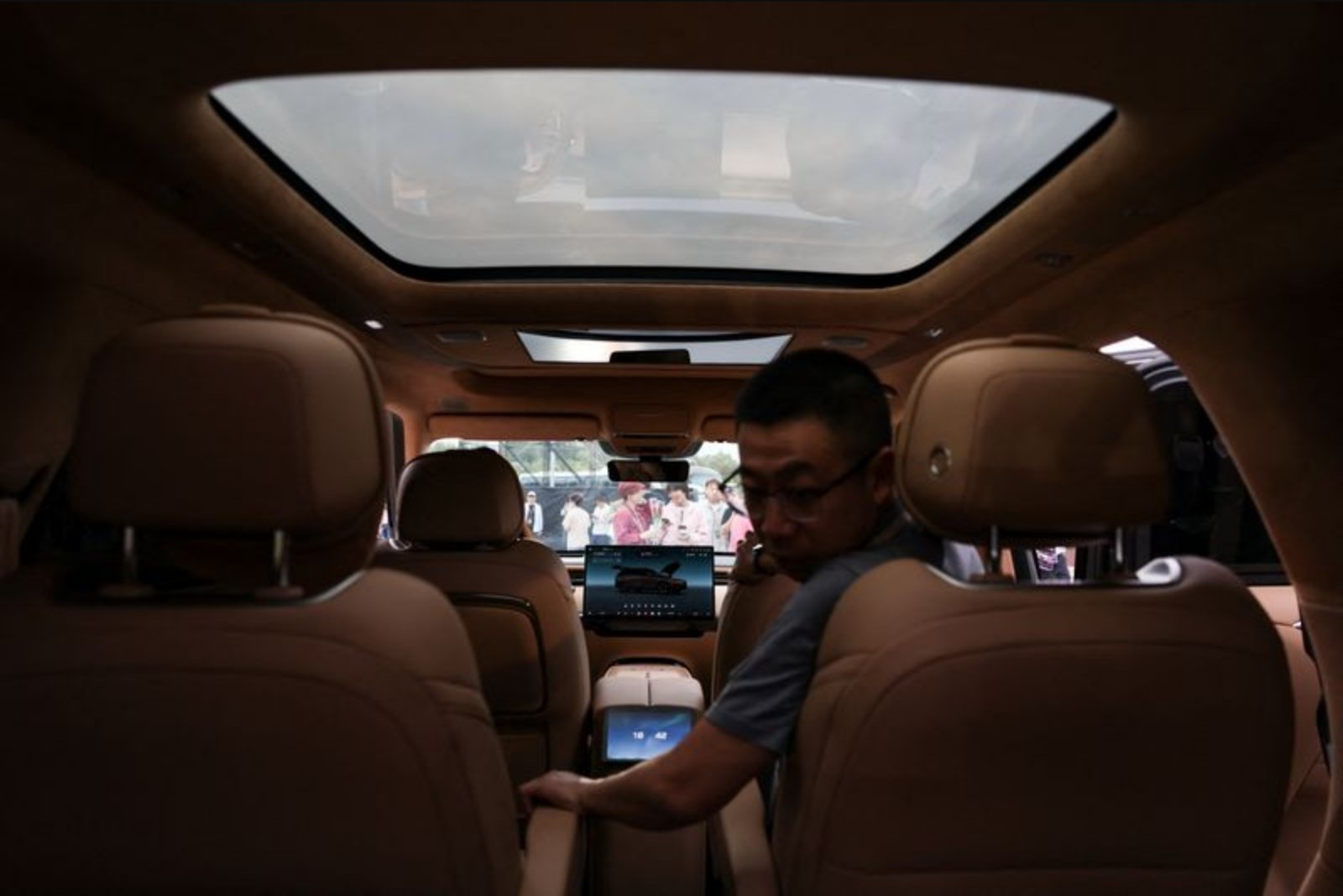 Xpeng warns Q2 revenue will trail expectations as China EV demand softens