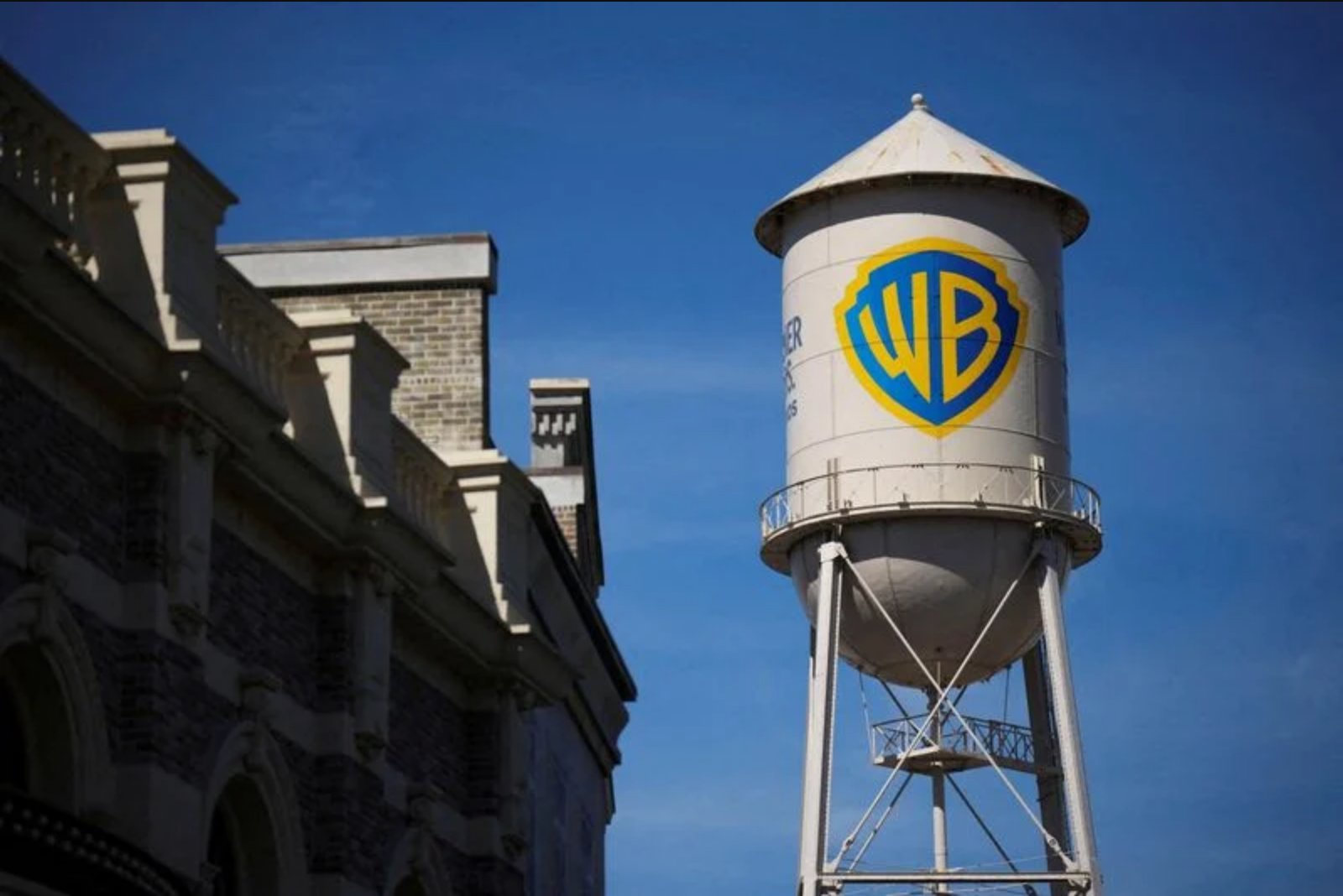 US Justice Department Clears $110 Billion Warner Bros. and Paramount Skydance Merger
