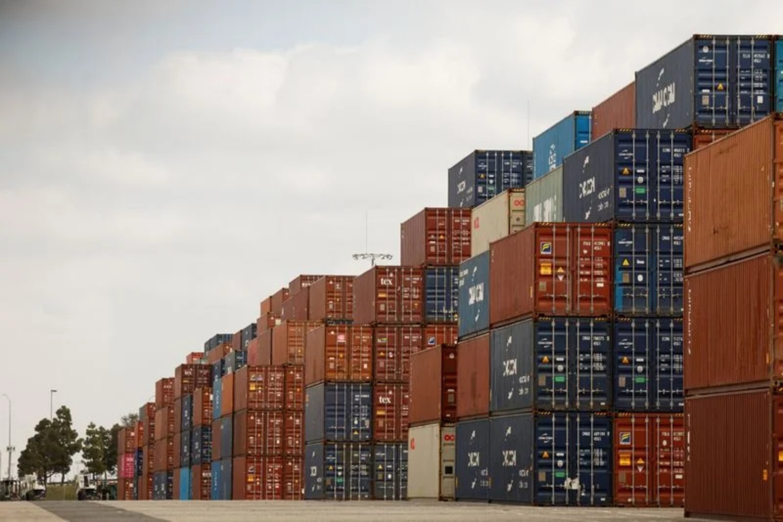 White House Flags Up to $26 Billion in Annual Lost U.S. Tariffs from Transshipped Goods