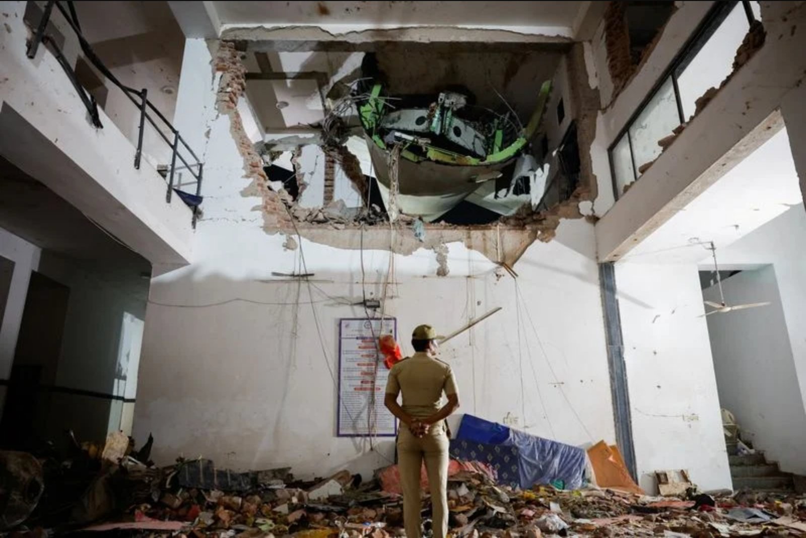 Inside the Cockpit: Second-by-Second Account of Air India Boeing 787’s Fatal Flight