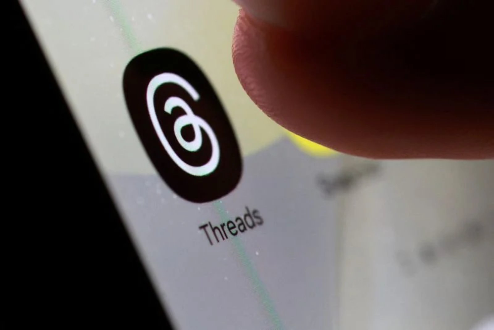 Threads Hits 500 Million Monthly Users as Meta Adds Personalization and Community Tools