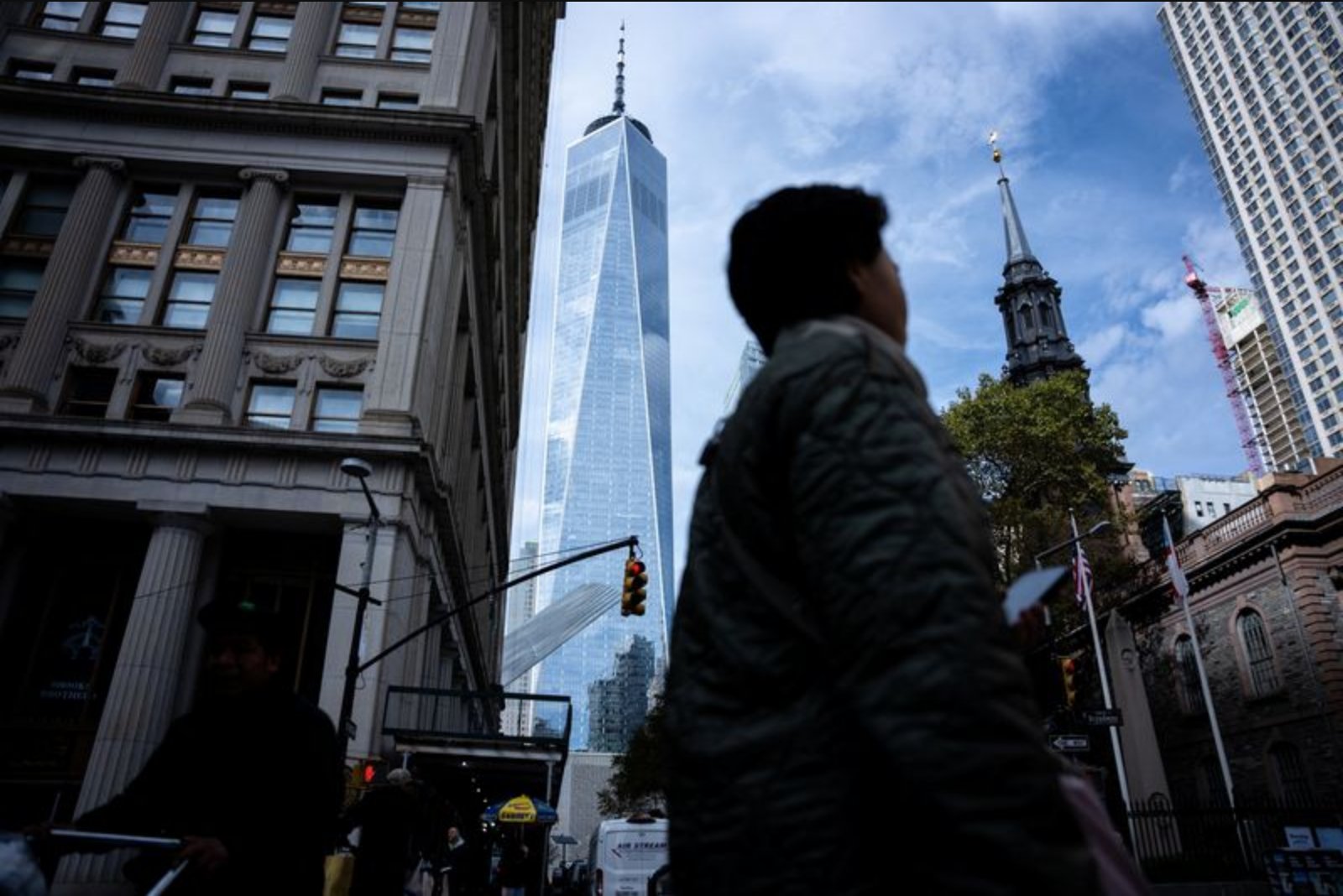 U.S. bank profits tick up in Q1 as deposits rise, FDIC says