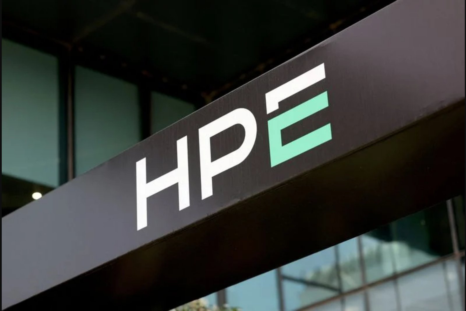 HPE Pulls Forward 2028 Financial Goals After Record Quarter Fueled by AI Data Center Demand