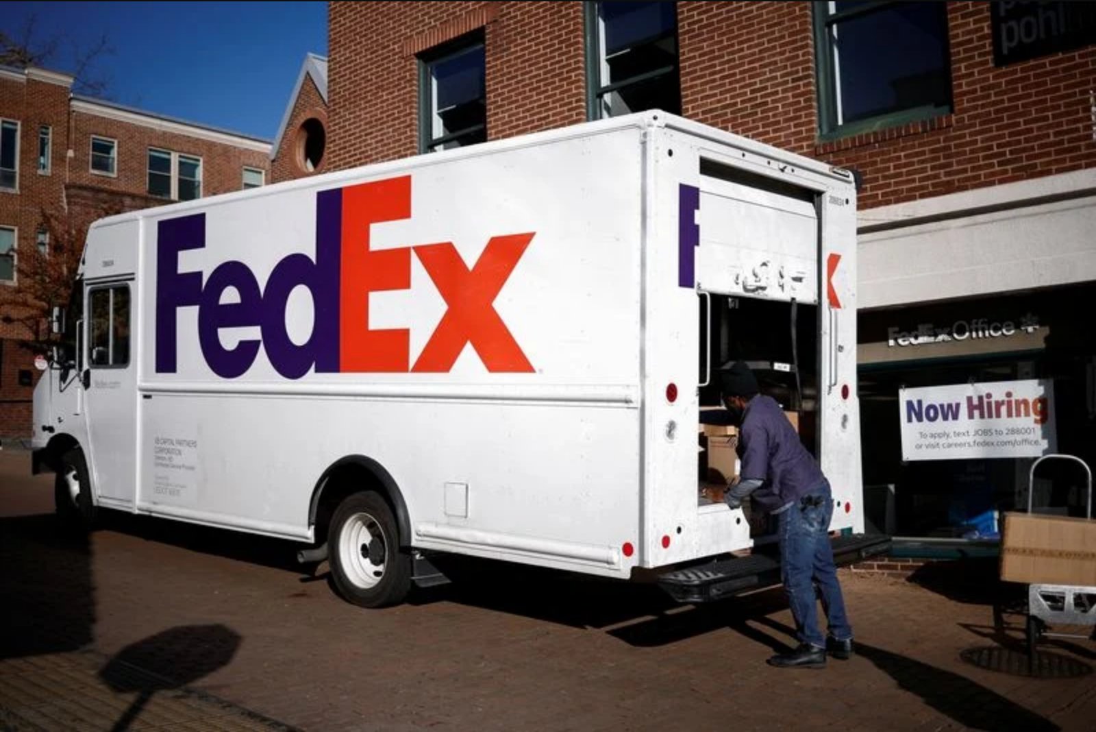 FedEx Projects Double-Digit Revenue Gain for 2026 After Q4 Profit Beat Fueled by Pricing