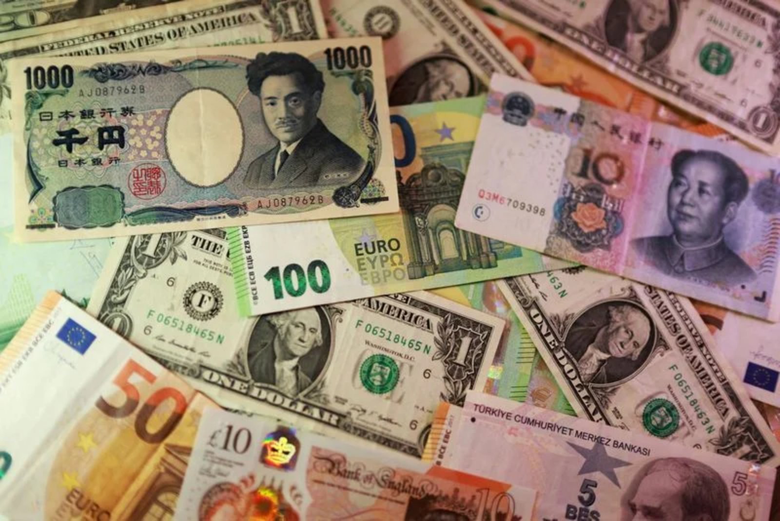 Global equity fund inflows surge to 19-month high as Iran ceasefire deal boosts investor appetite