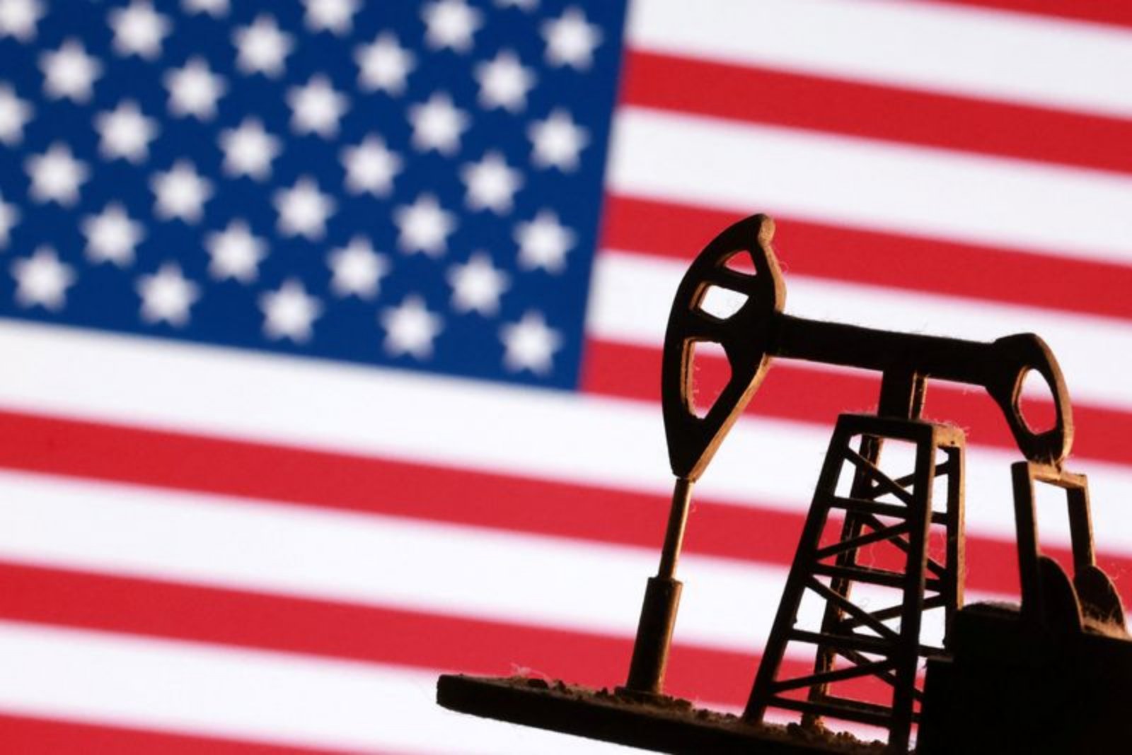 Federal Sale of Permian-Area Oil and Gas Leases Garners Record $4 Billion in Bids