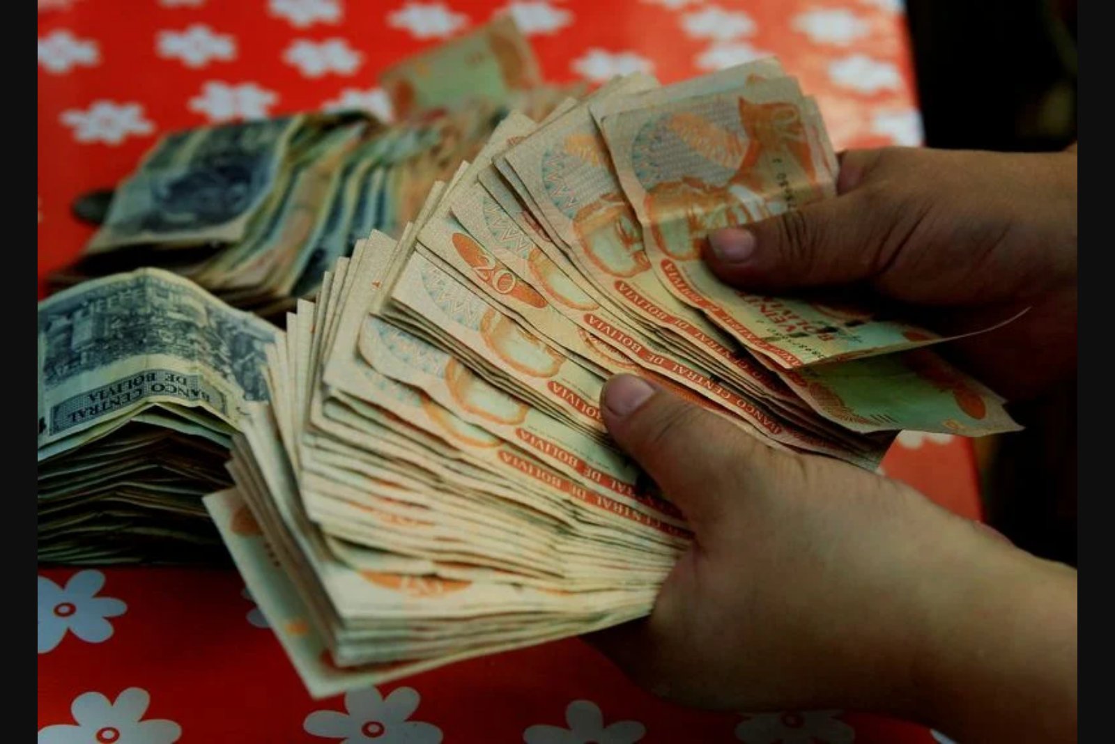 Bolivia abandons 15-year dollar peg, moves to flexible exchange-rate to tackle dollar shortages