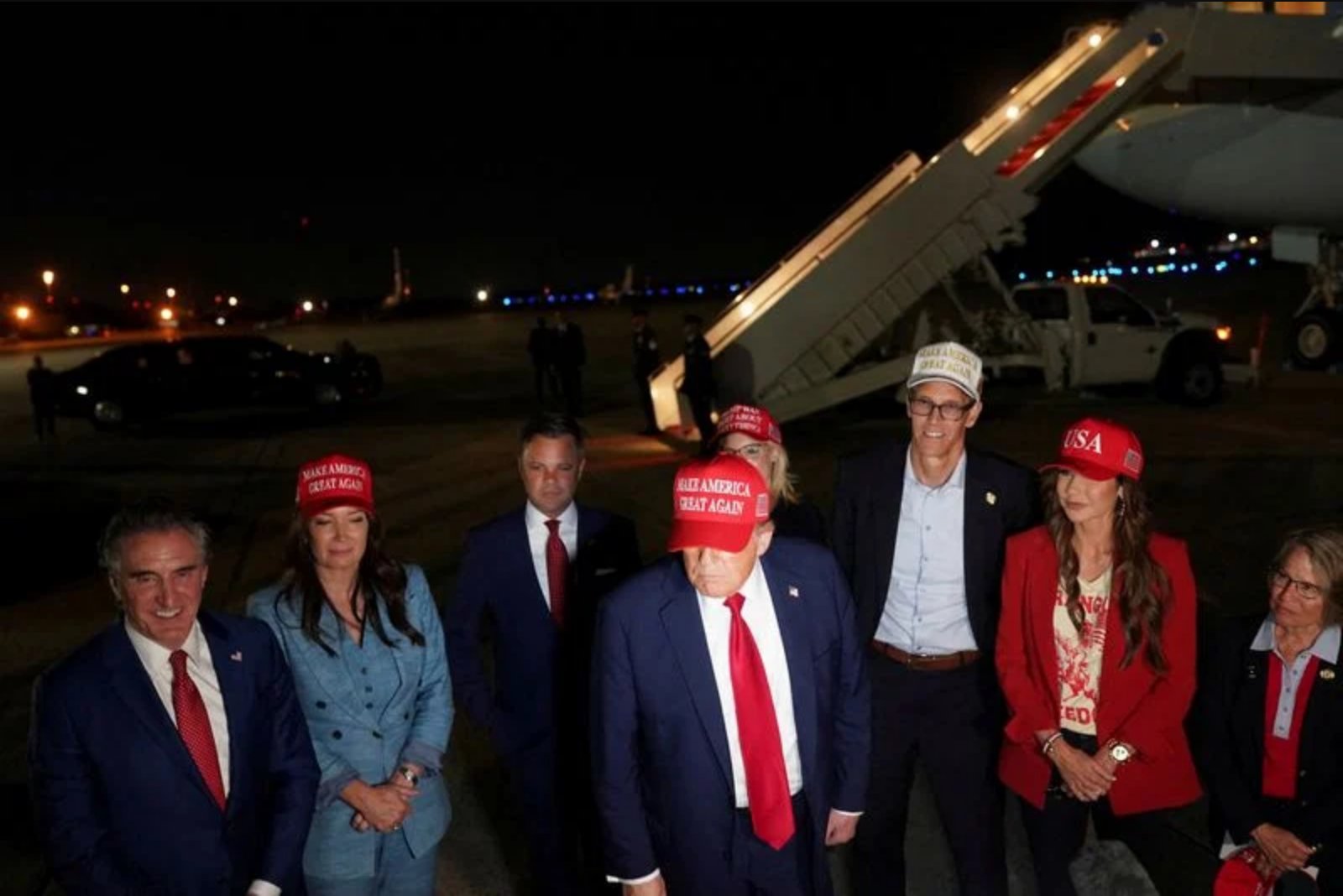 Trump’s Iowa endorsement streak snaps as Democrats post gains in key primaries