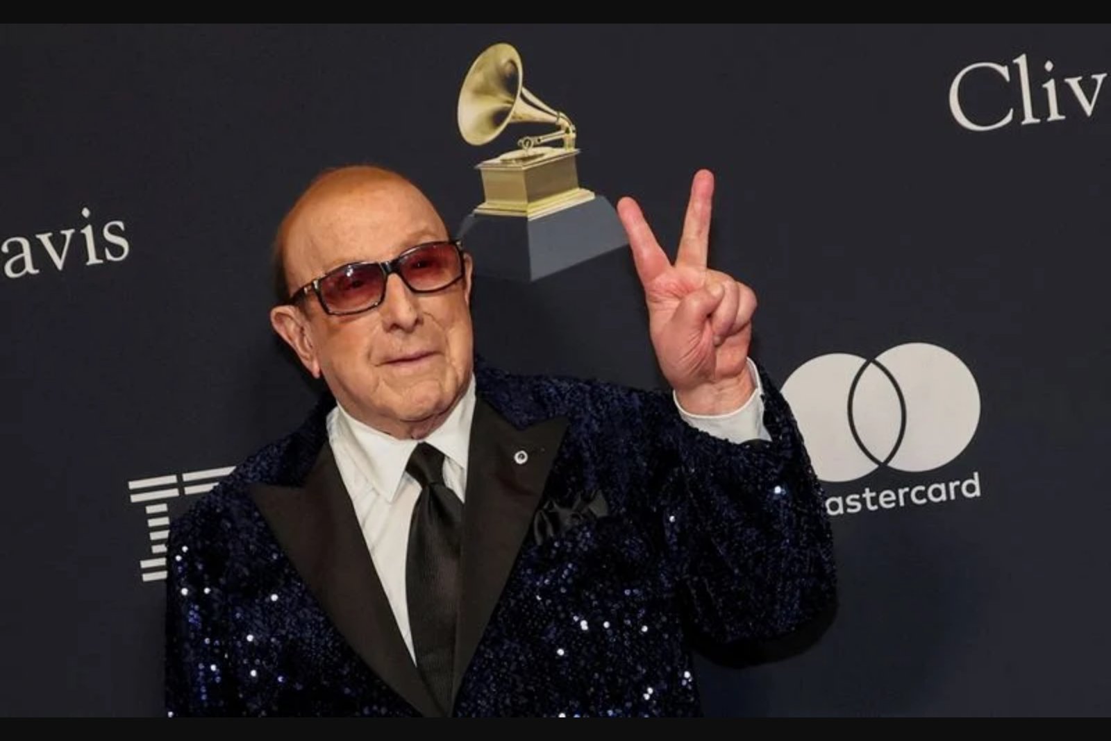 Clive Davis, Architect of Modern American Pop and Rock, Dies at 94