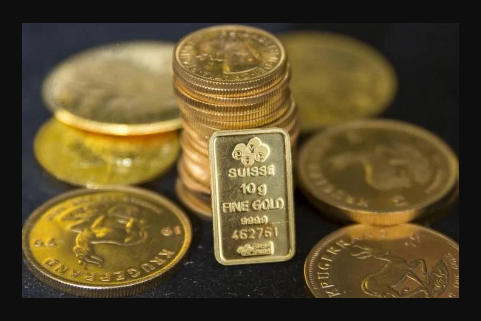 Gold Climbs Toward Strongest Weekly Gain Since January as Jobs Data Weakens Fed Hike Outlook