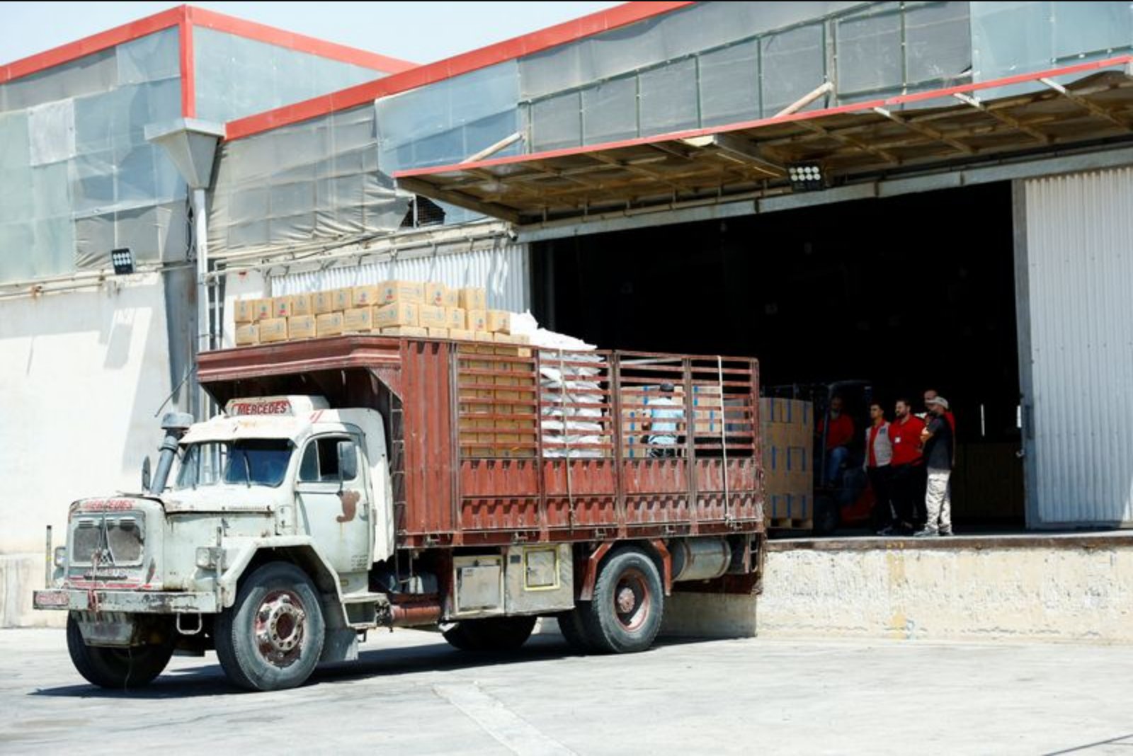 WFP Cuts Emergency Food Rations in Syria, Suspends Bread Subsidy Amid Funding Shortfalls