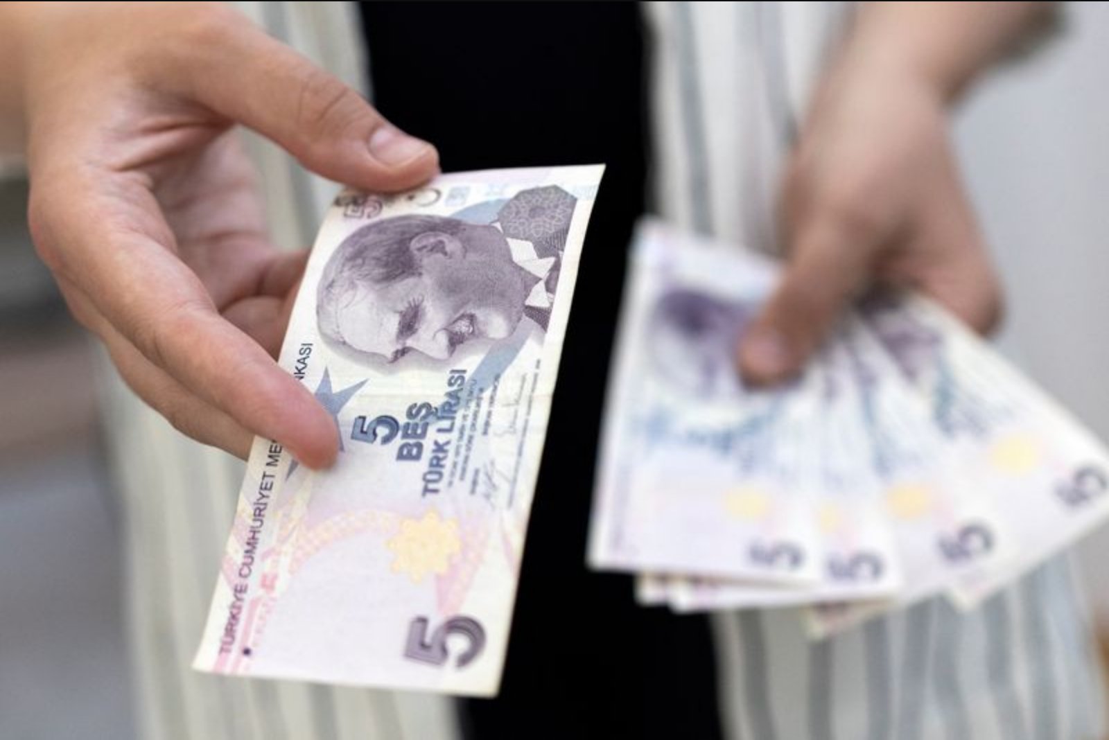 Emerging market equities and currencies retreat as Iran war escalation fears push oil sharply higher