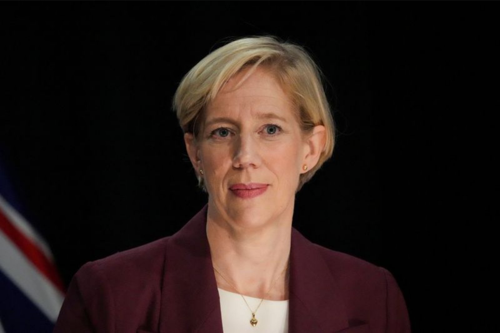 RBNZ says short-lived energy shock can be overlooked but warns of rate rises if inflation becomes entrenched