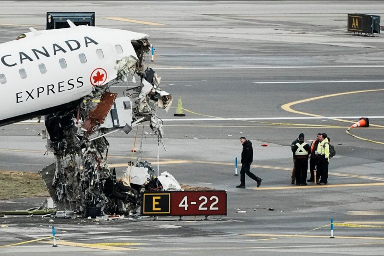 NTSB to Question Controller After LaGuardia Collision as Probe Expands