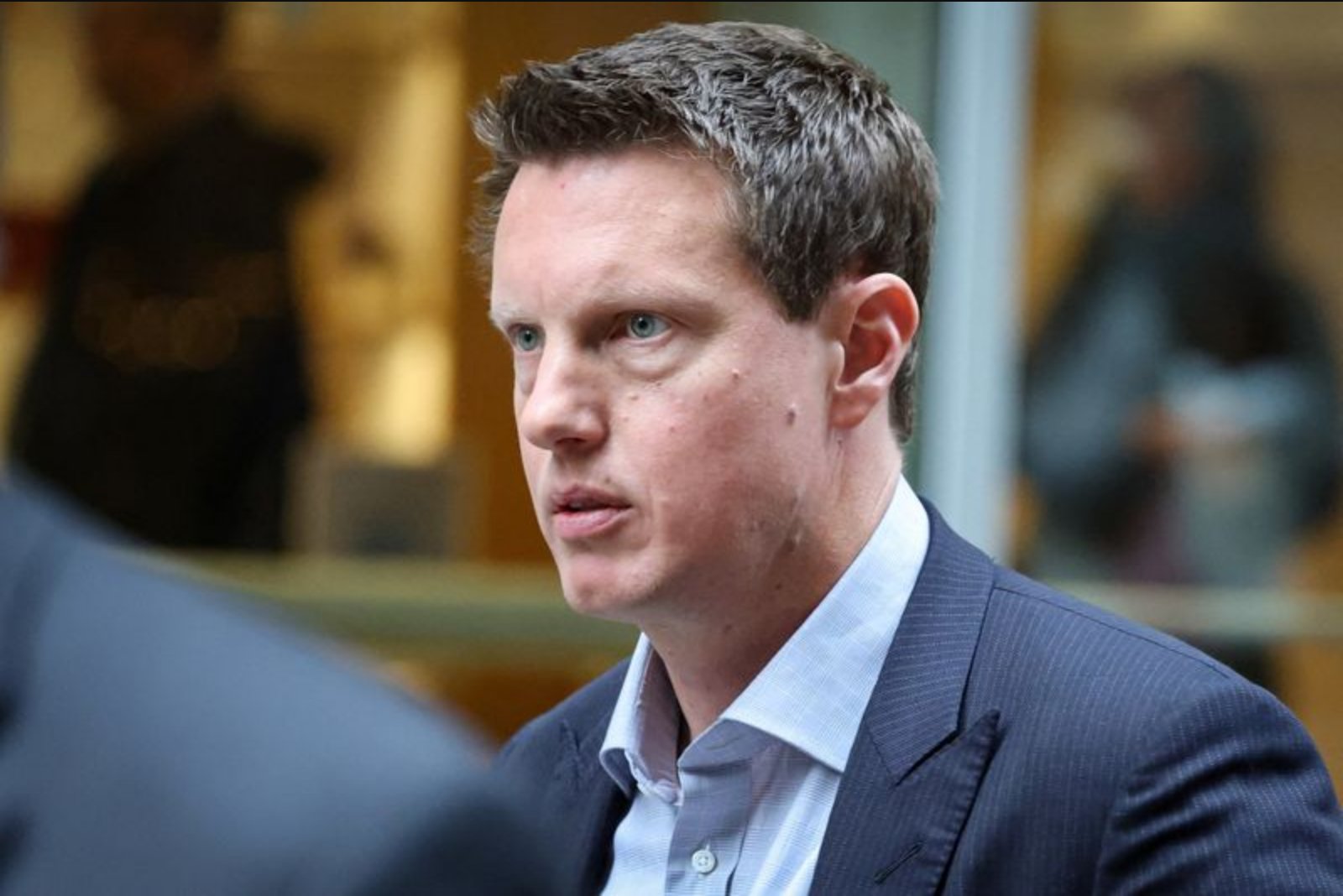 Ellison Appeals Directly to Exhibitors, Vows Film Output and Theater Windows if Warner Bros Deal Clears