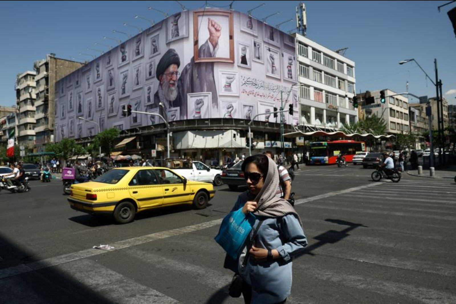 Ceasefire Prospects Dim as Trump Rejects Iran's Conditions as 'Garbage'