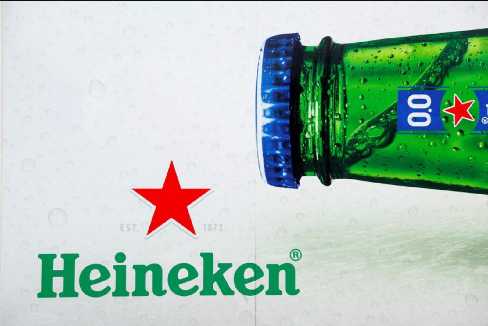 Heineken to Cut Up to 6,000 Roles, Lowers 2026 Profit Growth Projection