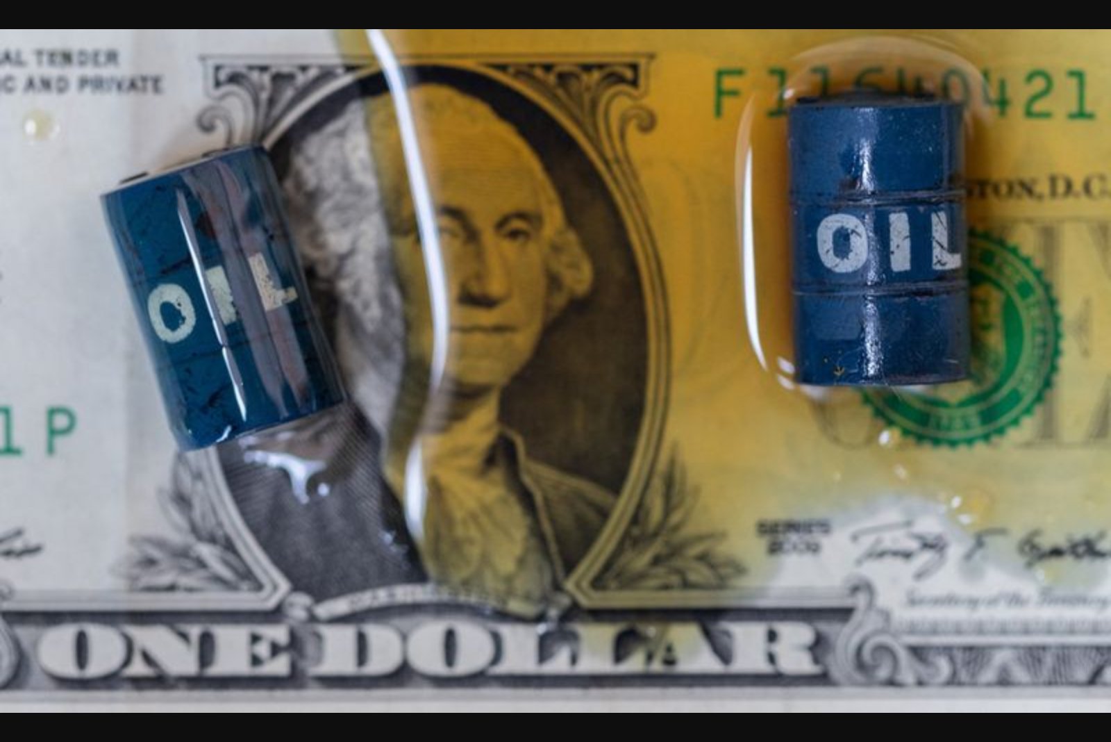 Global bond markets tumble as oil surges past $115 amid escalating Middle East conflict