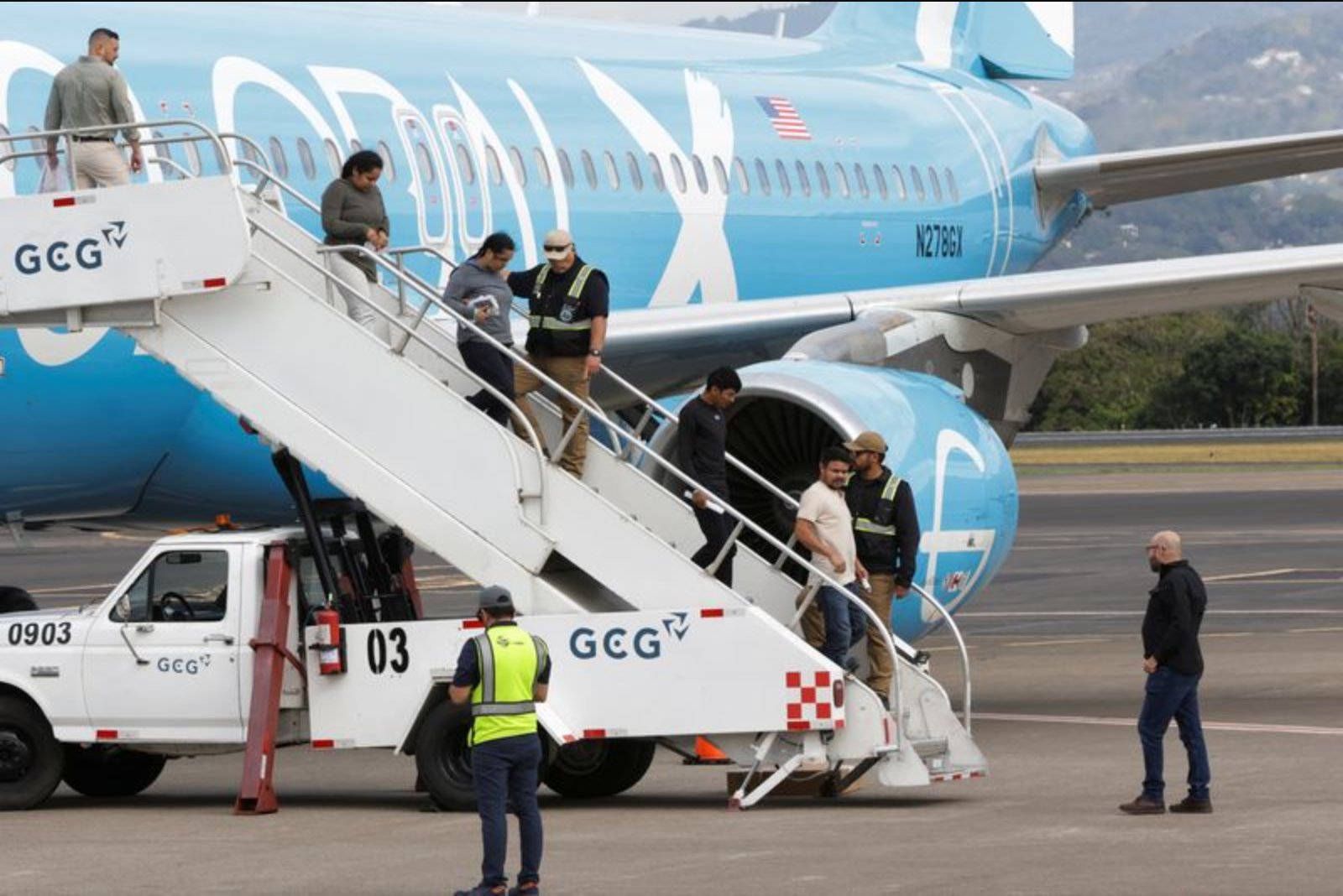 Costa Rica accepts first group of migrants deported from U.S. under March agreement