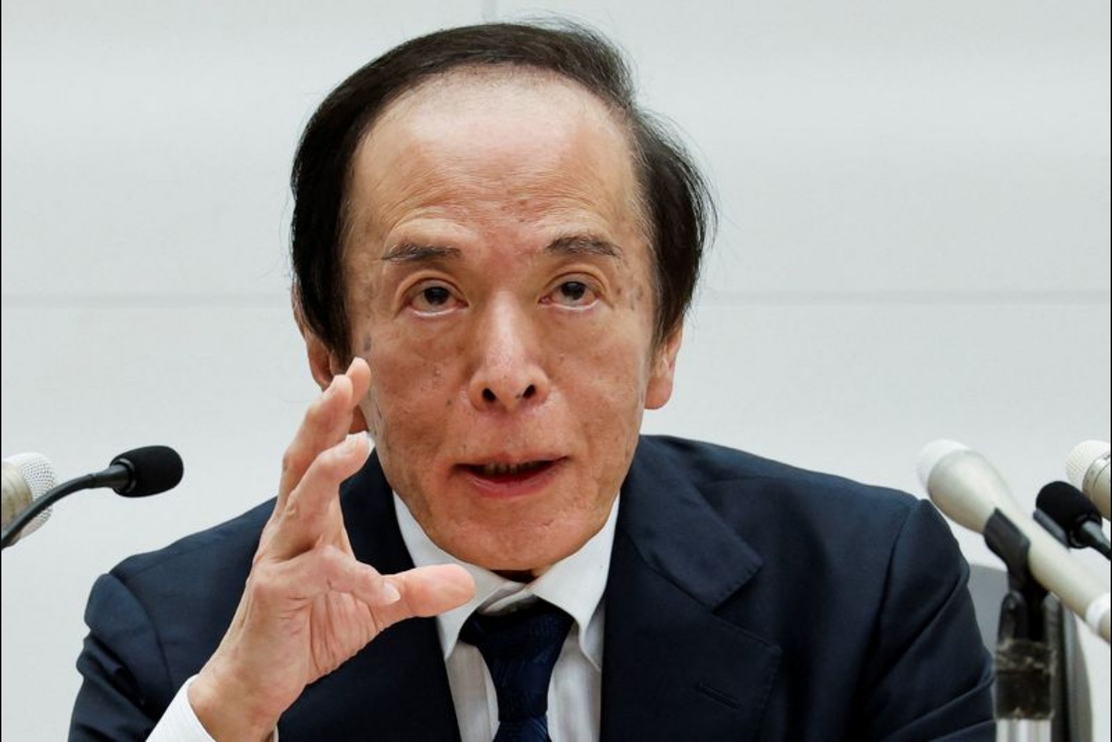 BOJ to Weigh March and April Data Before Any Rate Decision, Governor Says