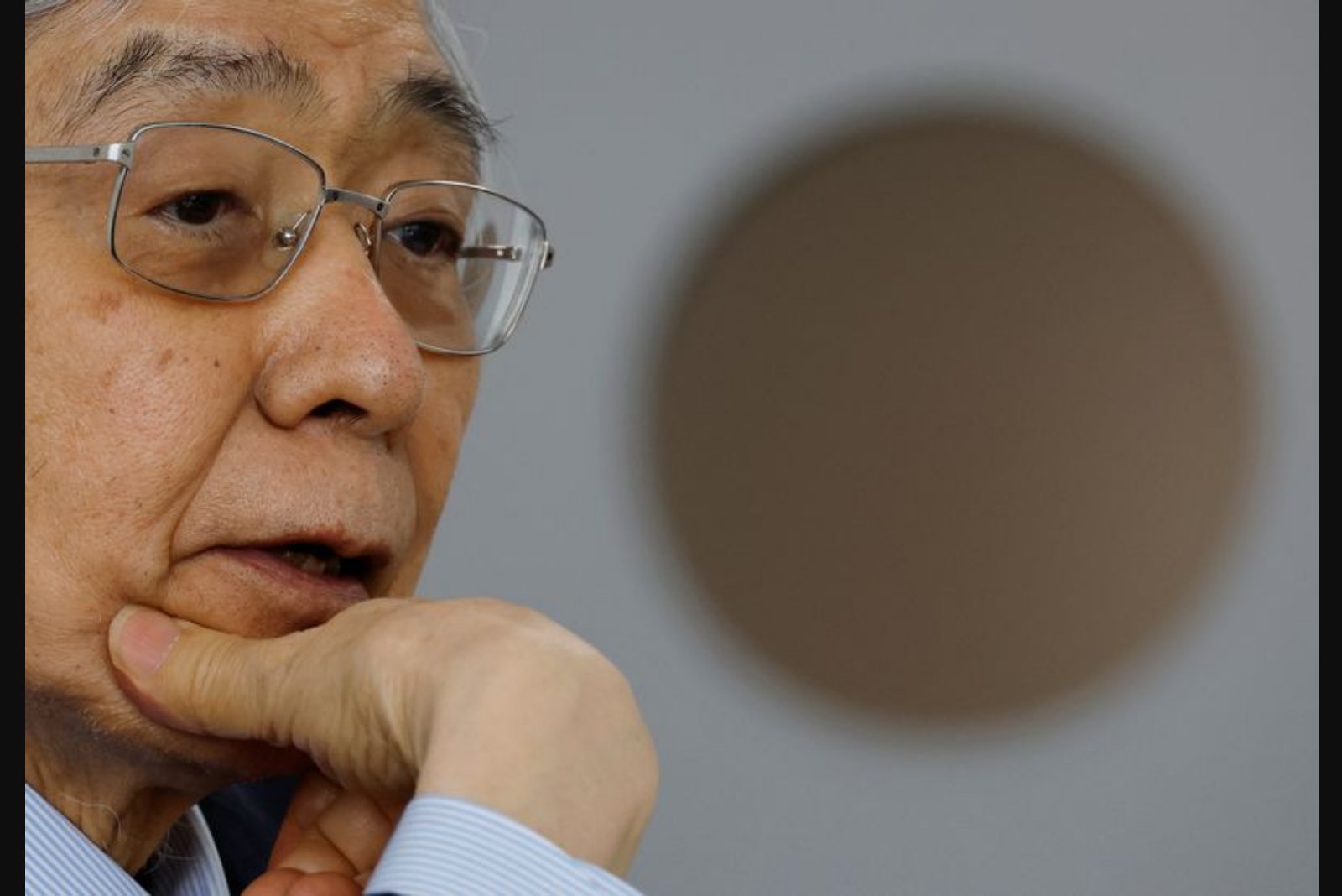 Kuroda: Yen Unlikely to Slide Past 160 as Authorities Seem to Intervene