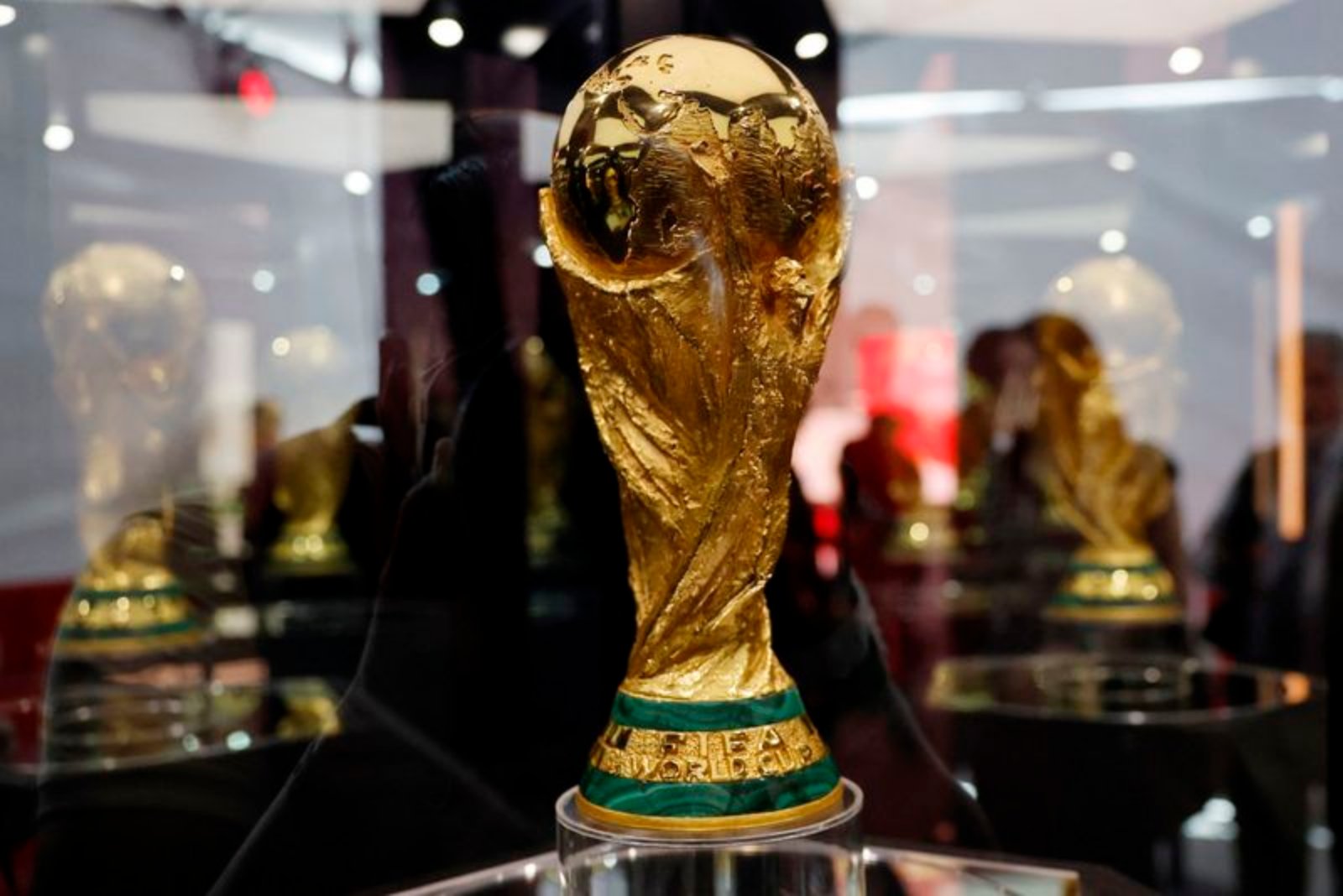 Iran Seeks FIFA Approval to Shift World Cup Matches to Mexico Citing Player Safety