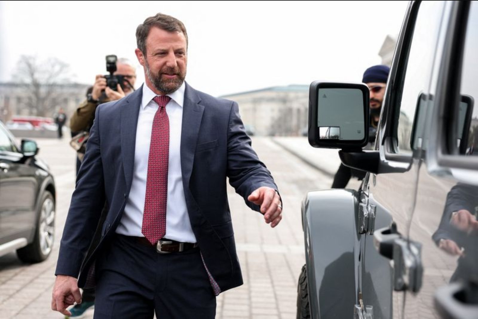 Senator Markwayne Mullin to Testify Before Homeland Security Panel as Immigration, Funding and Management Scrutinized