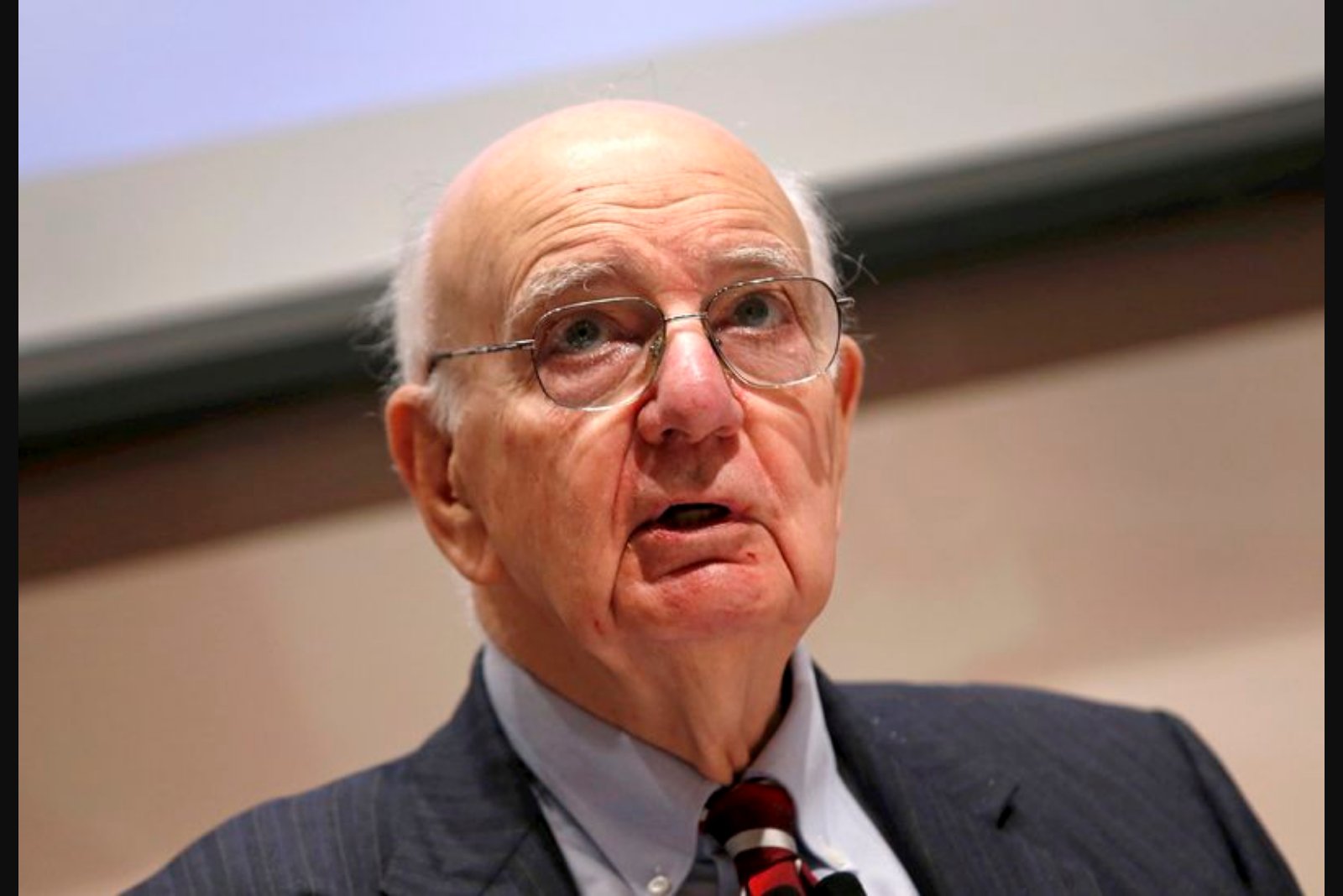 Powell lauds Volcker’s resolve as political pressure intensifies